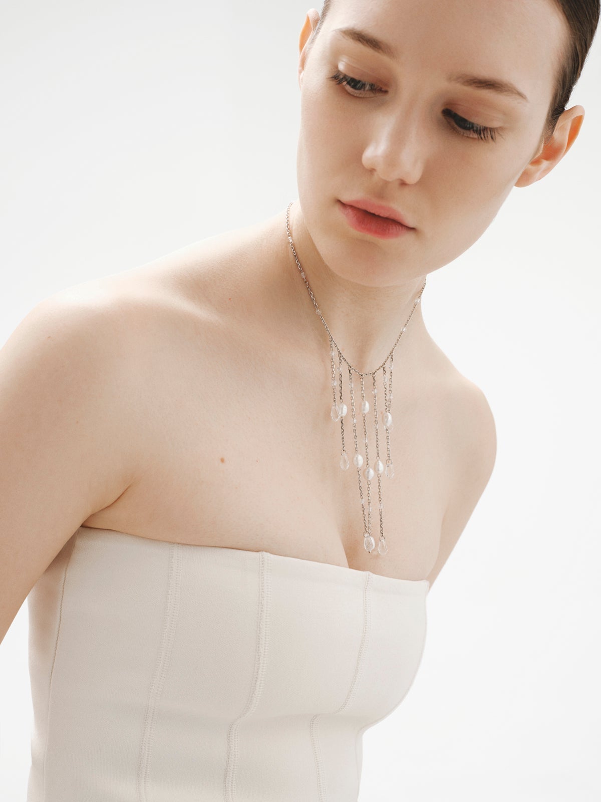 Necklace with baroque pearls and crystals