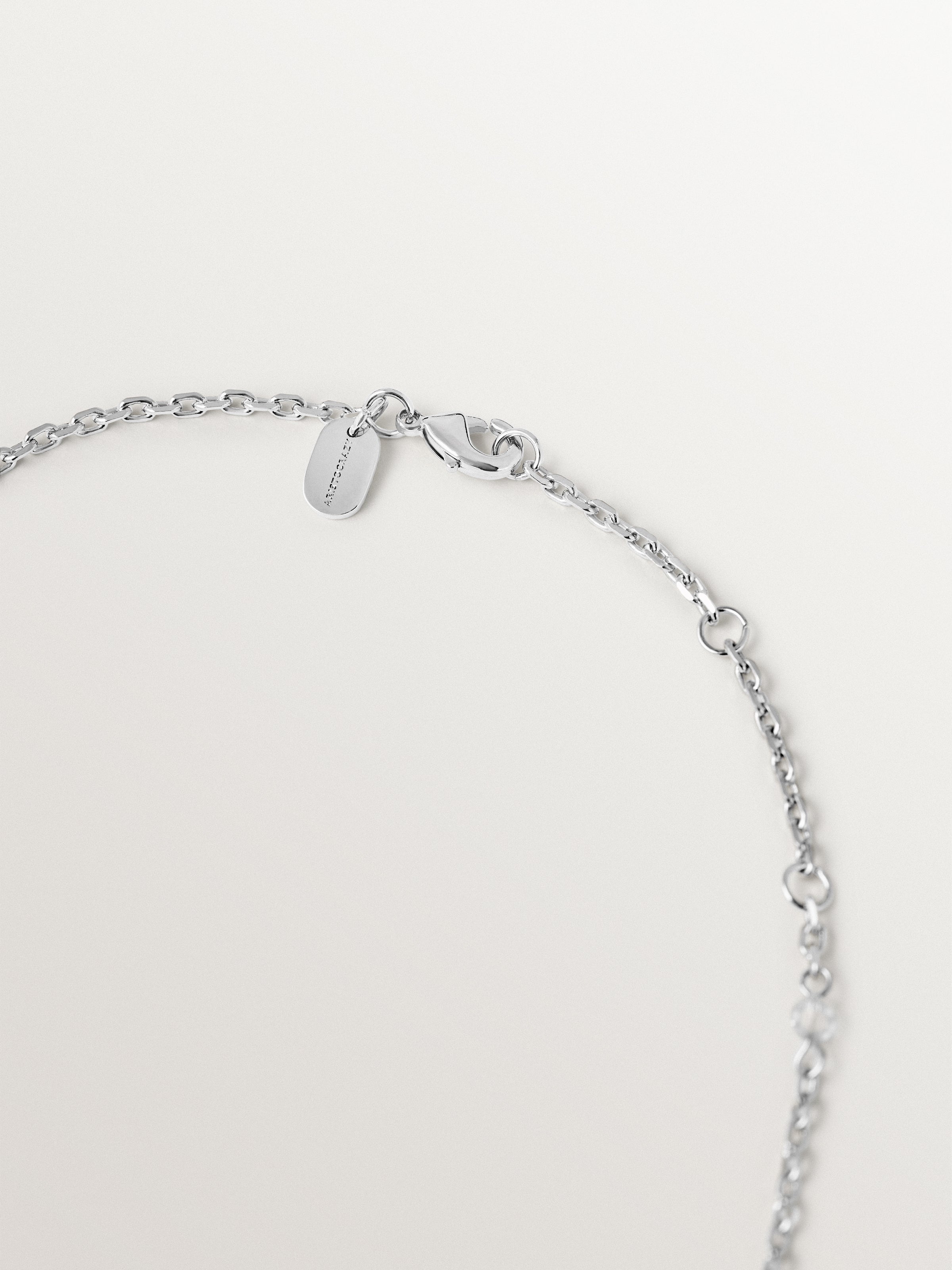 Necklace with baroque pearls and crystals