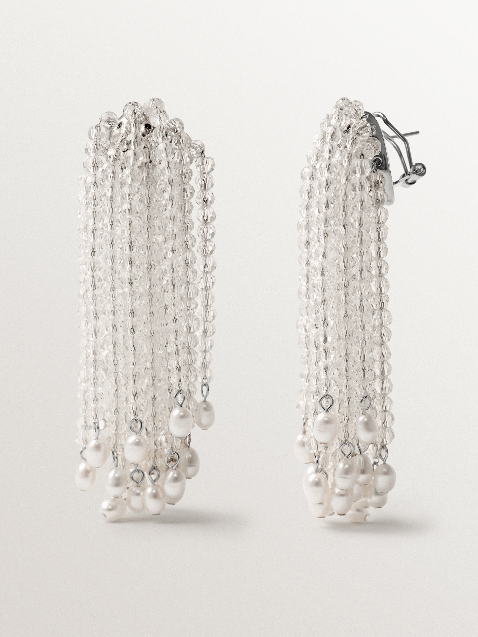 Cascading slopes with baroque pearls and crystals