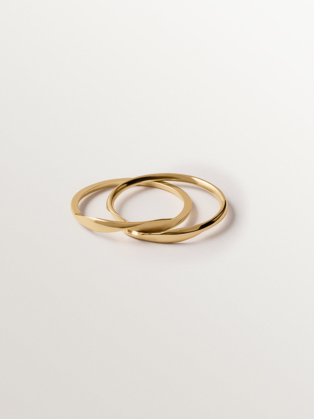 Yellow gold-plated gimmel bracelet