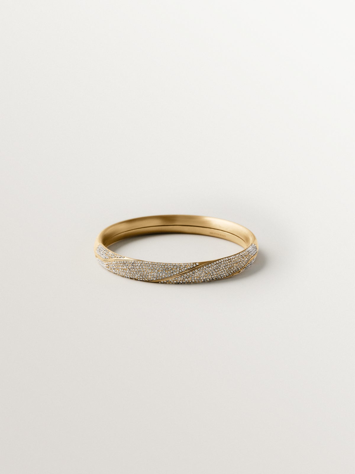 Yellow gold-plated gimmel bracelet with crystal pavé