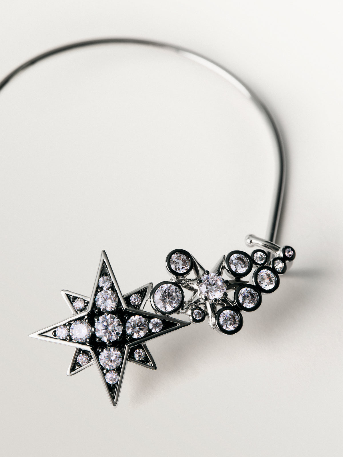 Two-tone ear cuff with crystals and stars