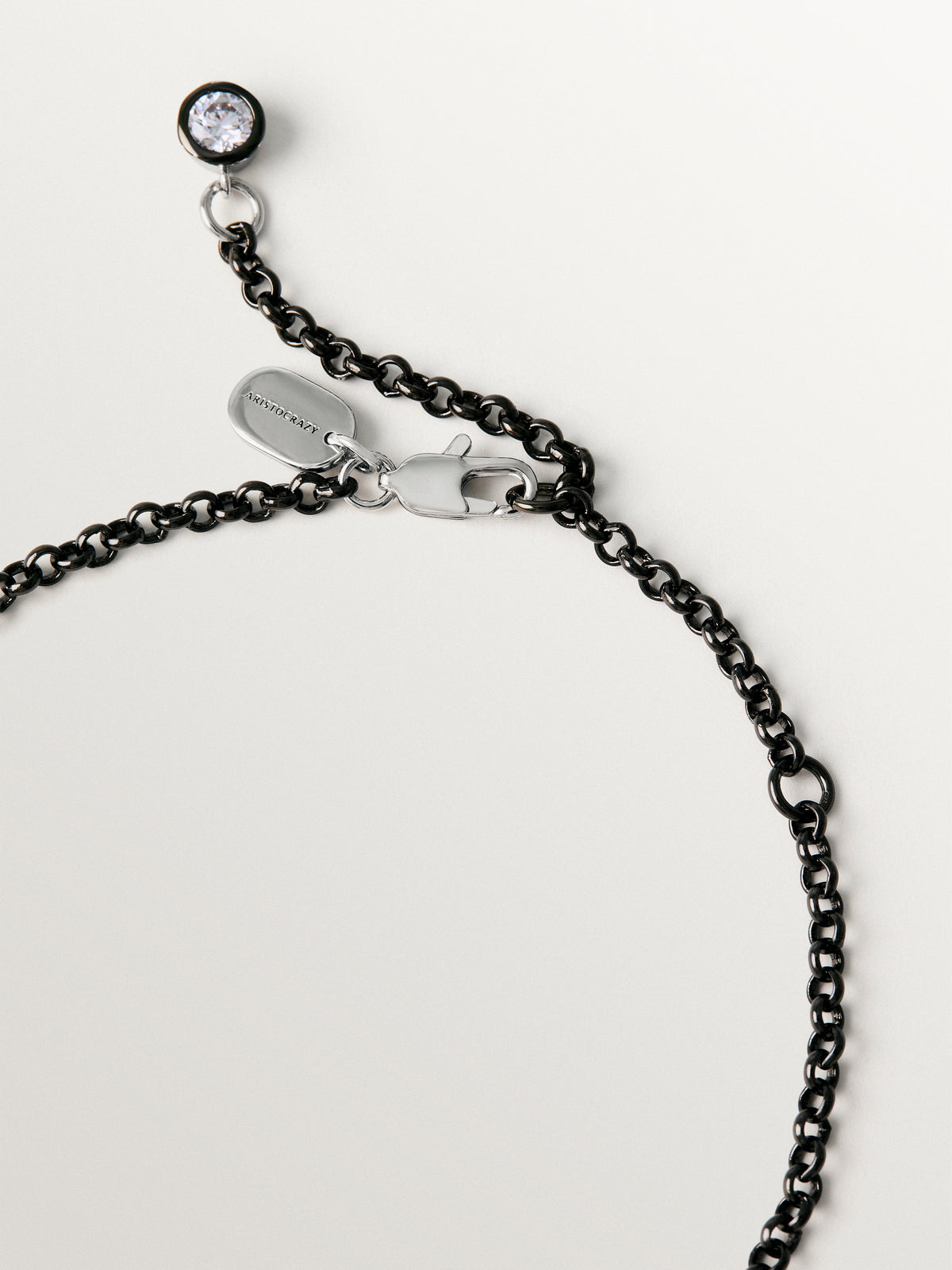 Two-tone necklace with crystals and stars