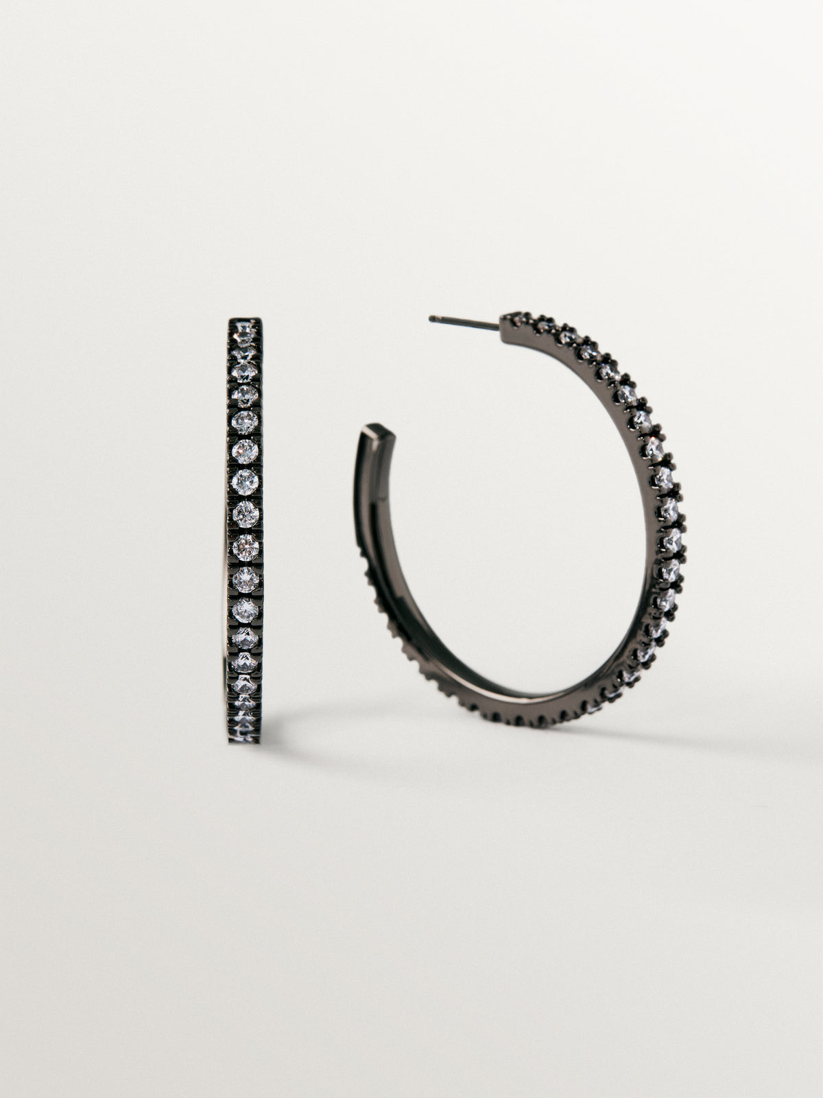 Medium hoop earrings with crystals