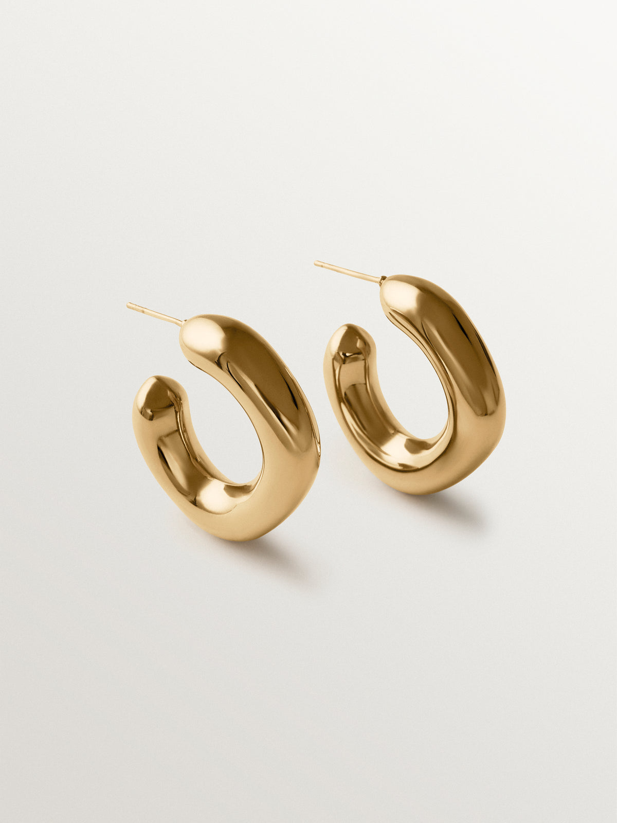 Small yellow gold-plated square hoop earrings