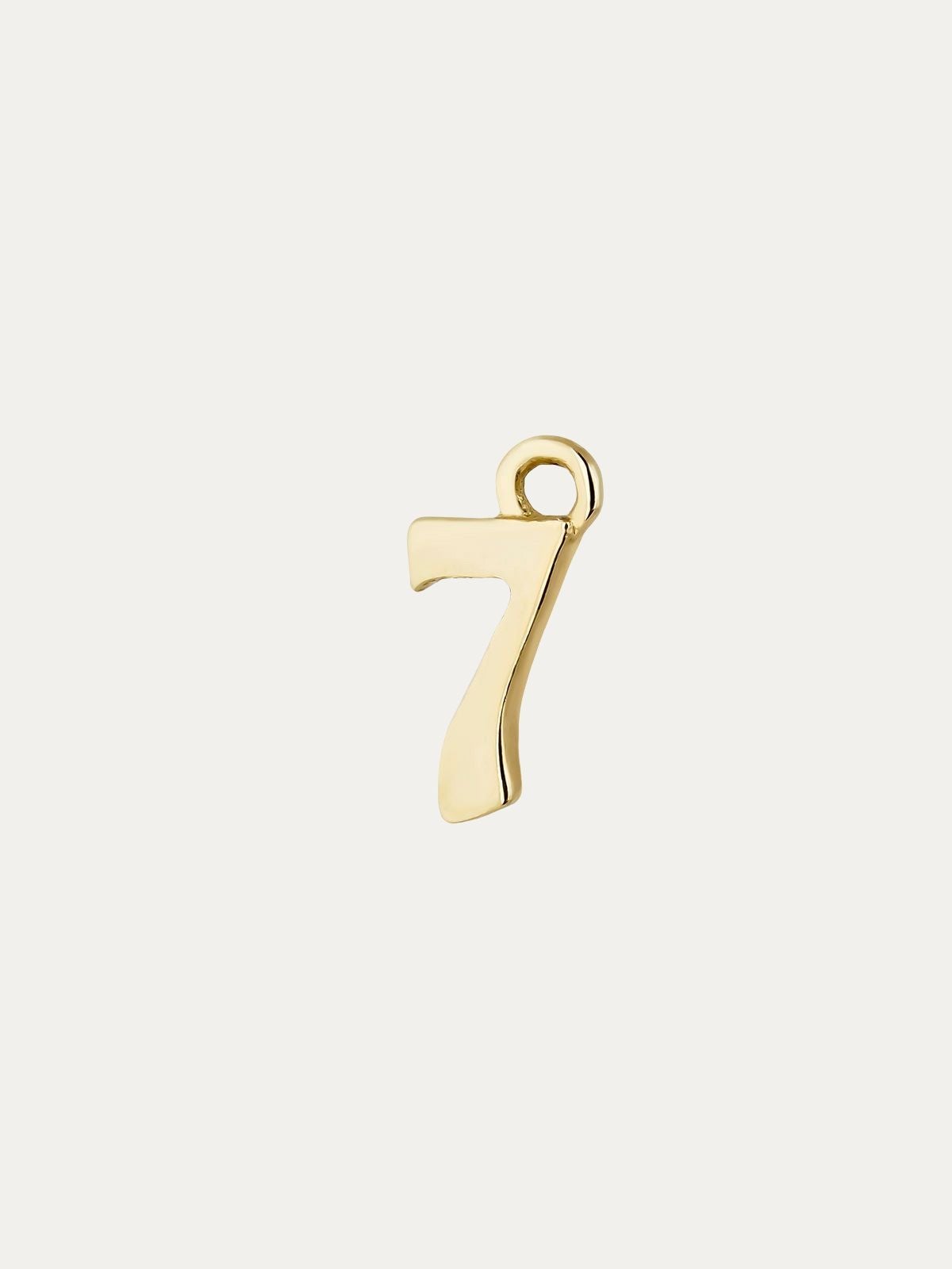 14K yellow gold charm with number 7