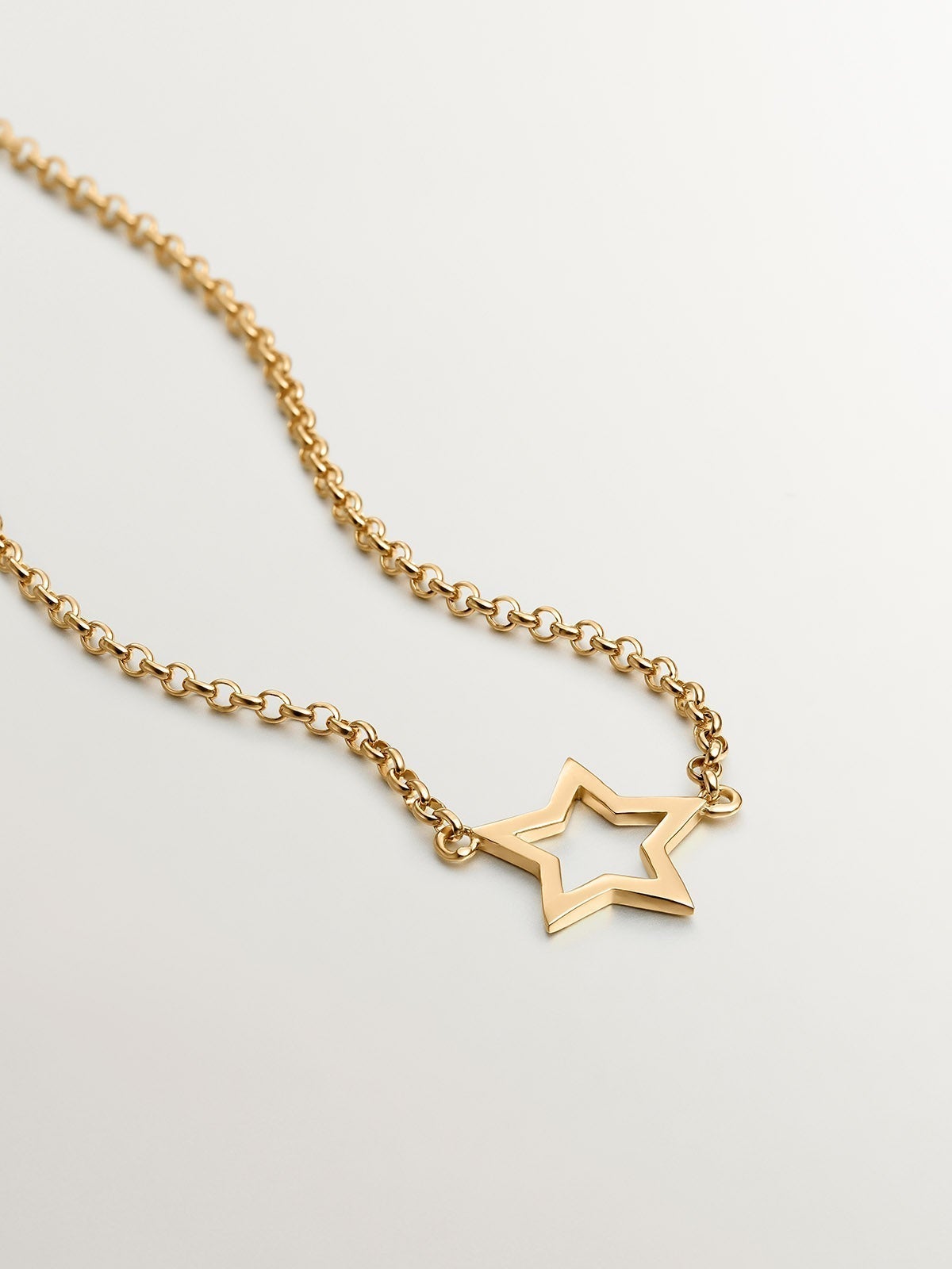 925 silver pendant bathed in 18K yellow gold with star