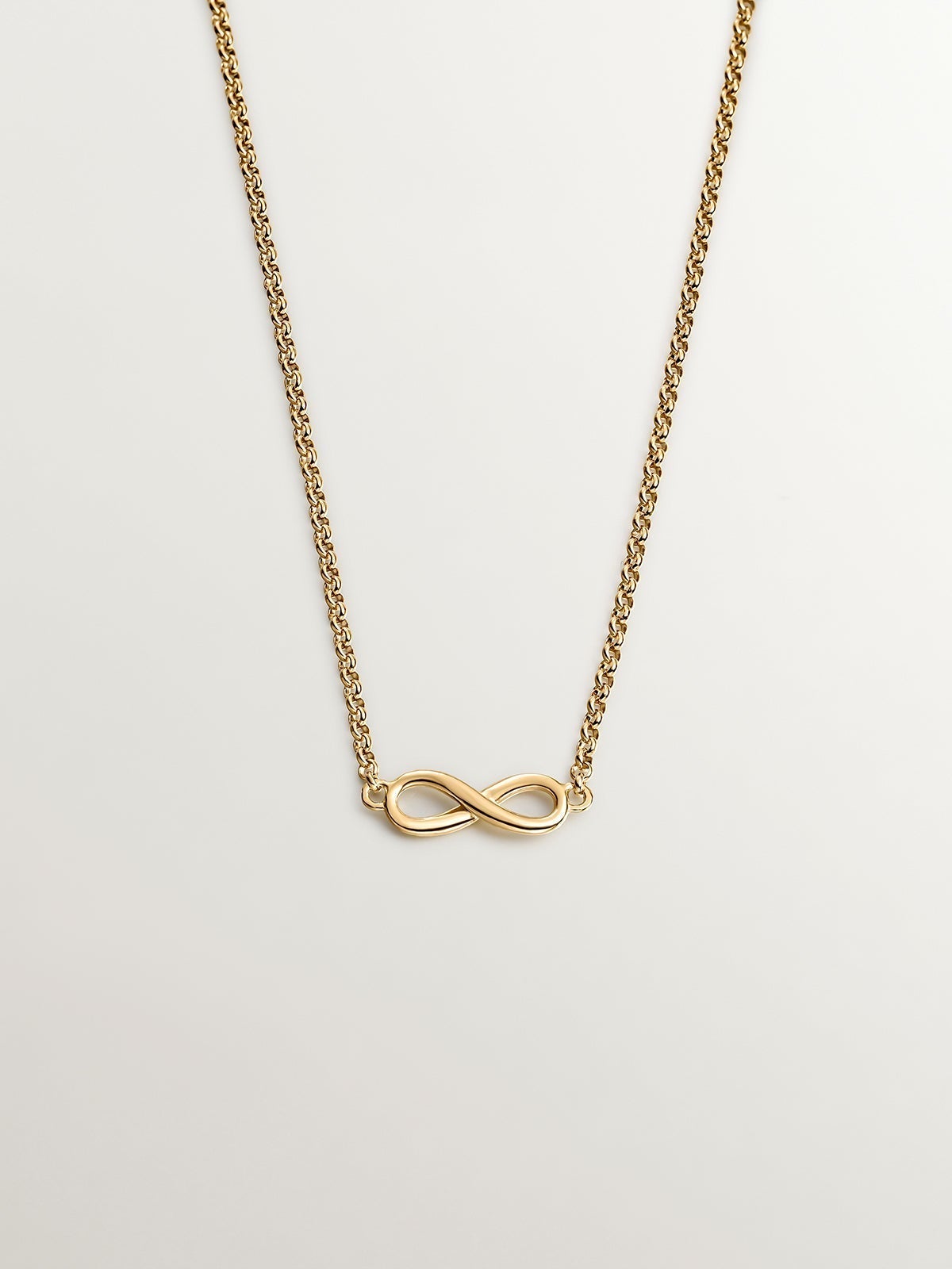 925 Silver pendant dipped in 18K yellow gold with infinity