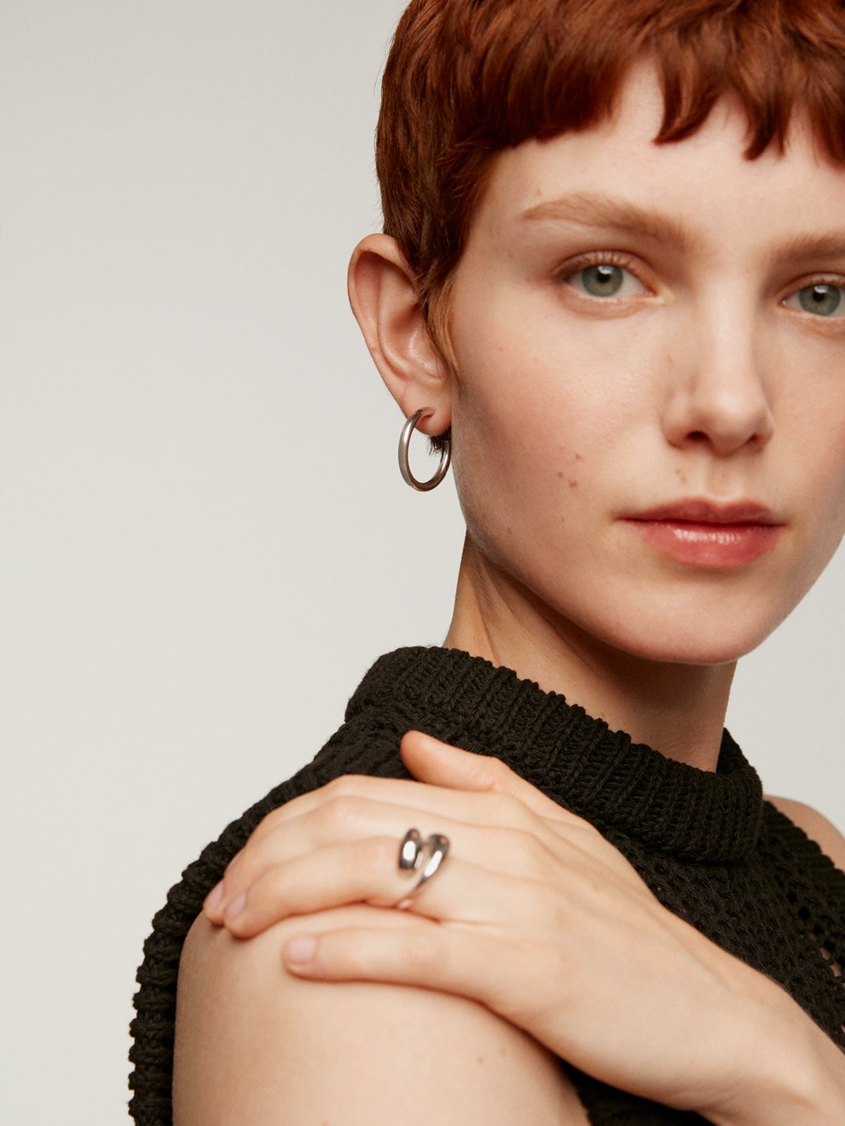 Medium-sized 925 silver hoop earrings