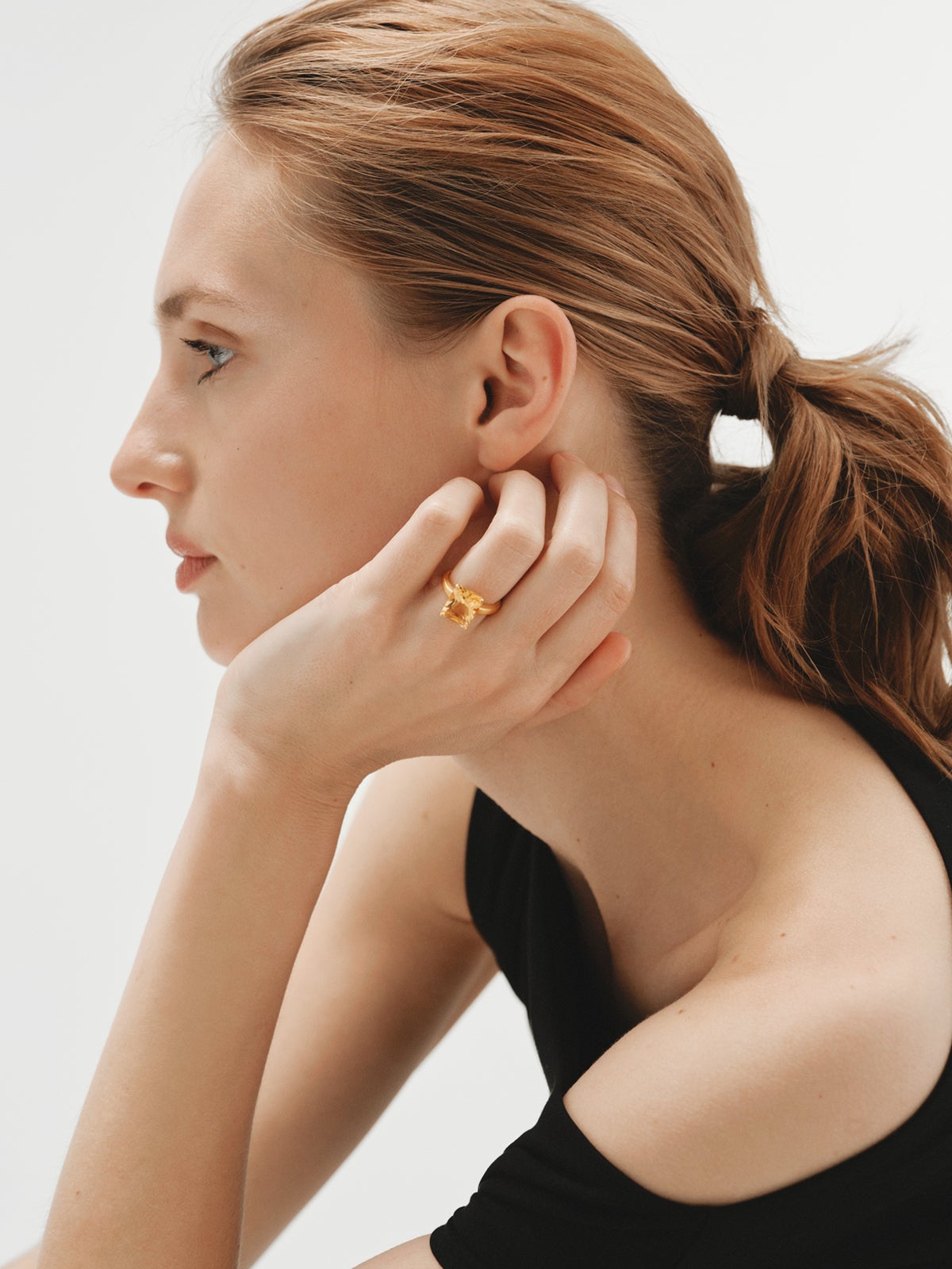 925 silver ring plated in 18K yellow gold with orange citrine