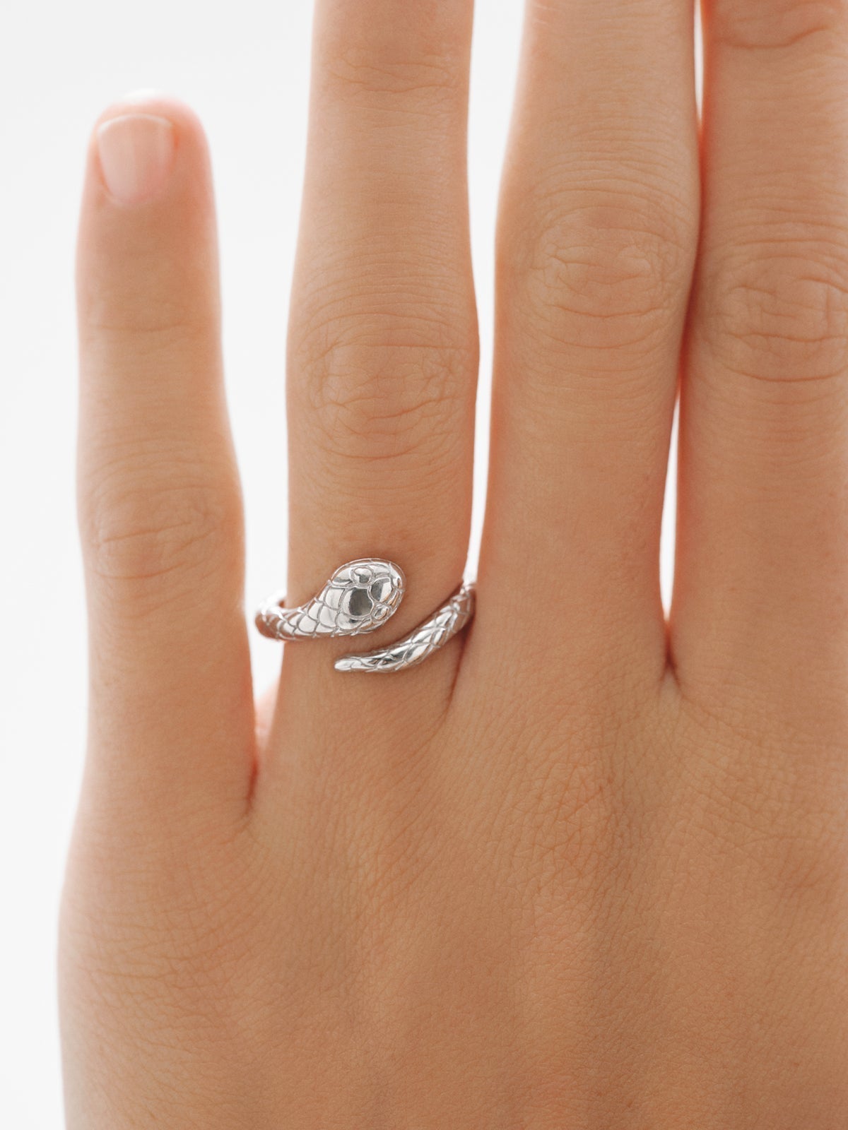 925 Silver Ring with Snake Design