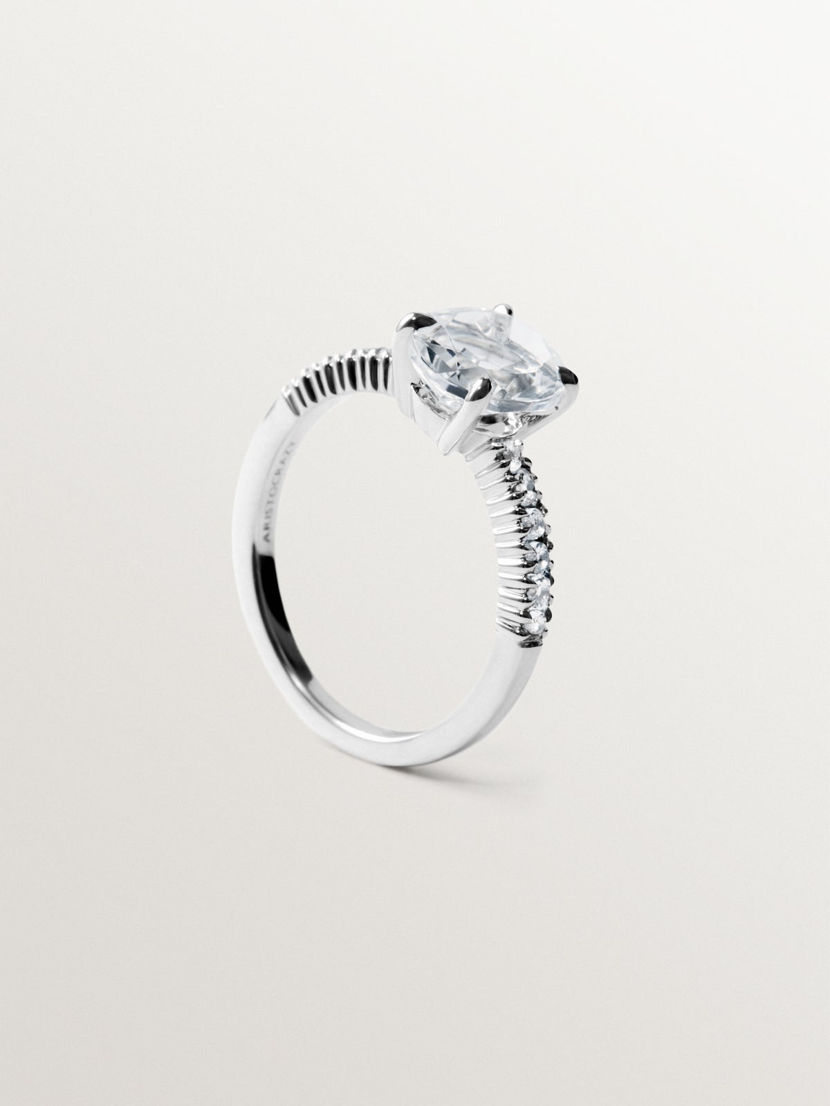 925 silver solitaire ring with quartz and white topaz