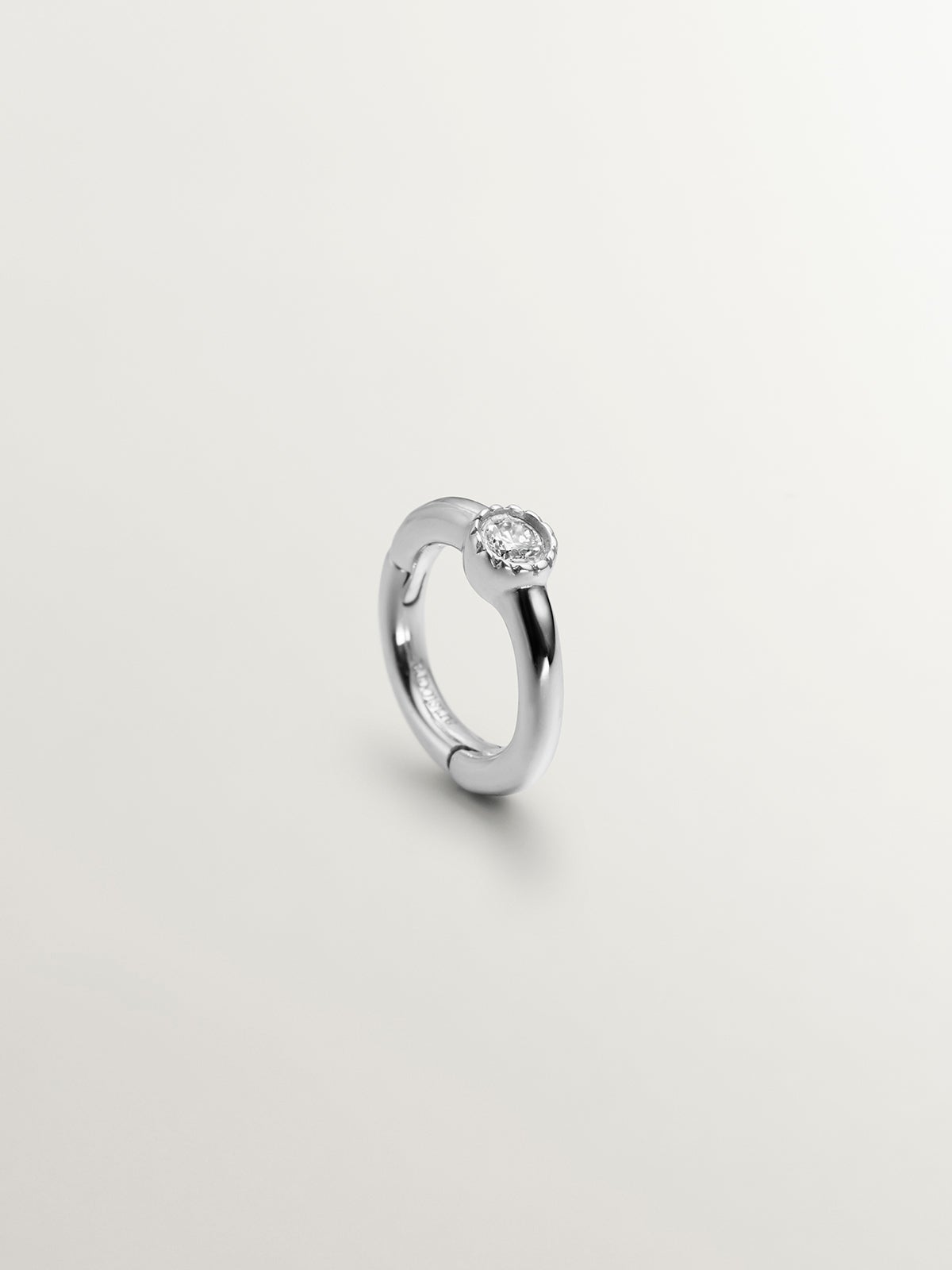 Small hoop single earring in 9K white gold with diamond 0.014 cts