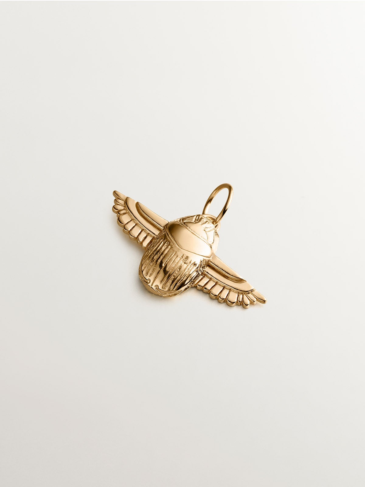 925 silver charm plated in 18K yellow gold with Egyptian scarab