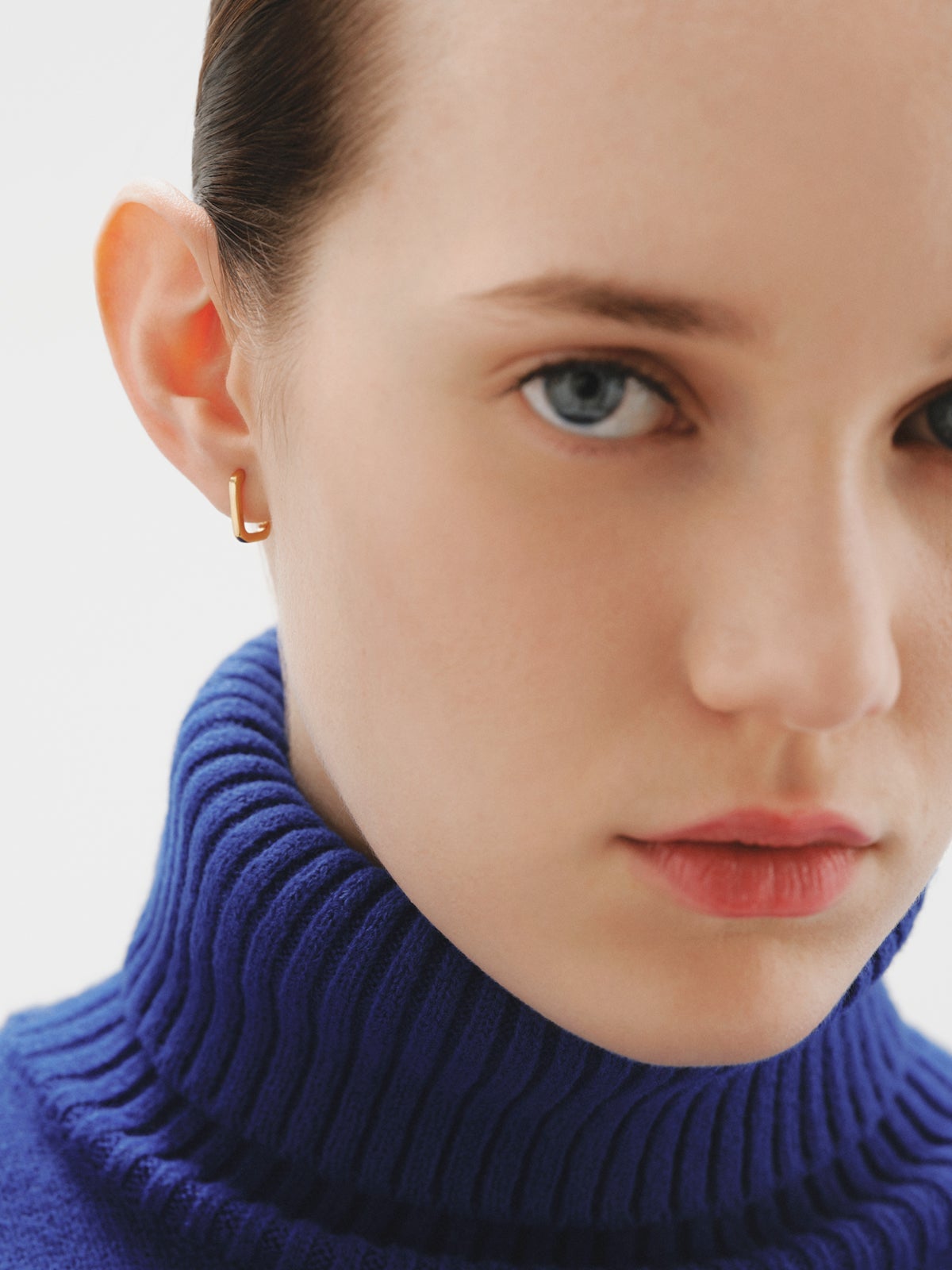 Square hoop earrings in 925 silver bathed in 18K yellow gold