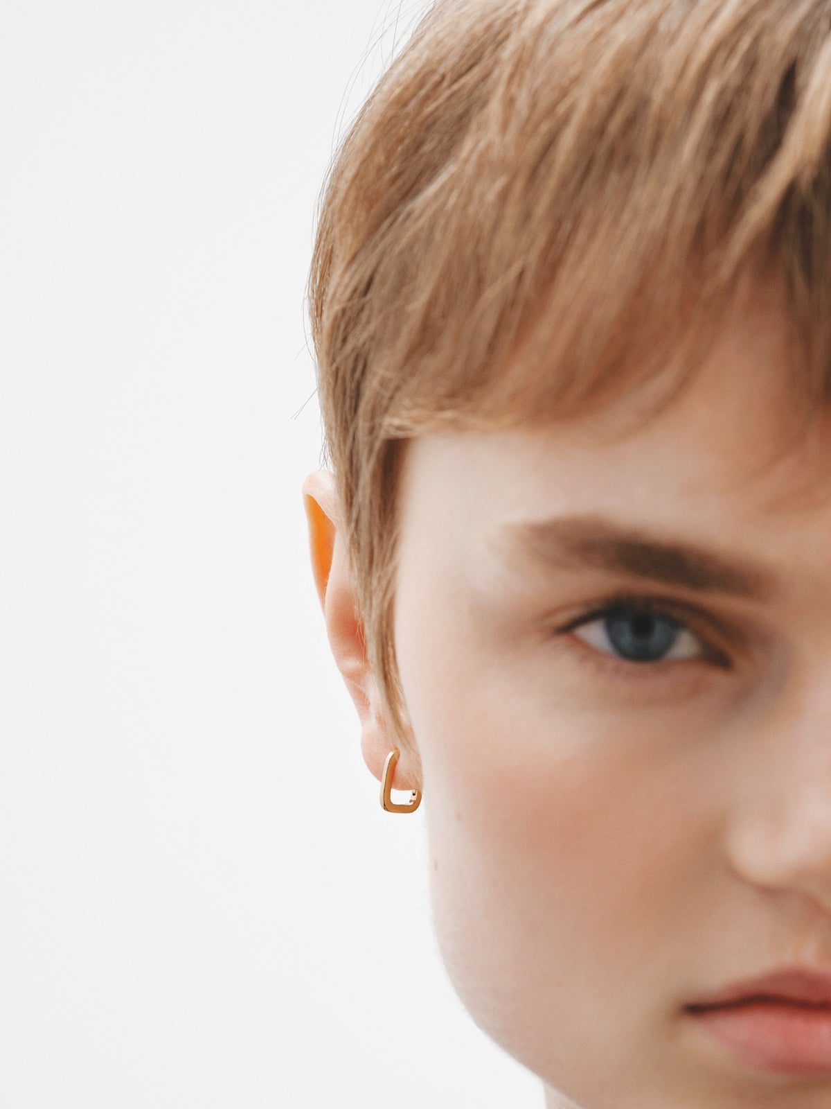 Square hoop earrings in 925 silver bathed in 18K yellow gold