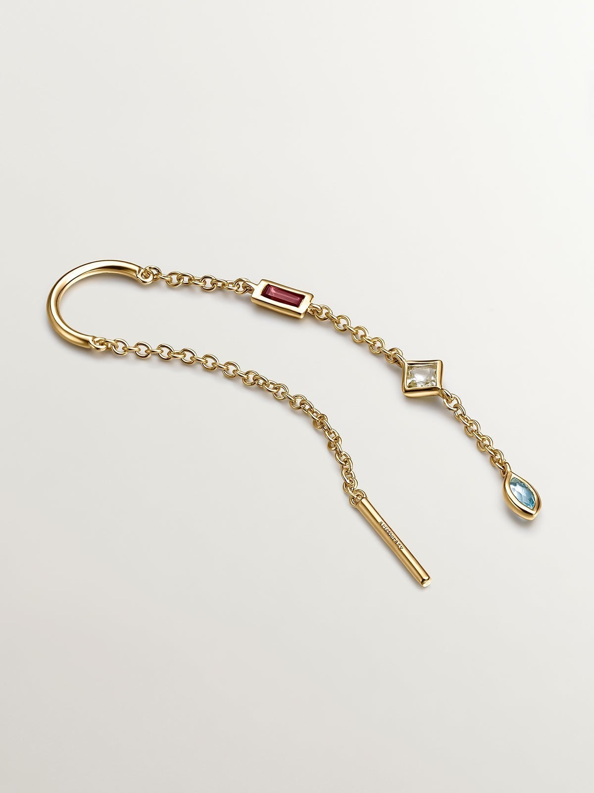 Individual earring made of 925 silver, bathed in 18K yellow gold with rhodolite, quartz and topaz.