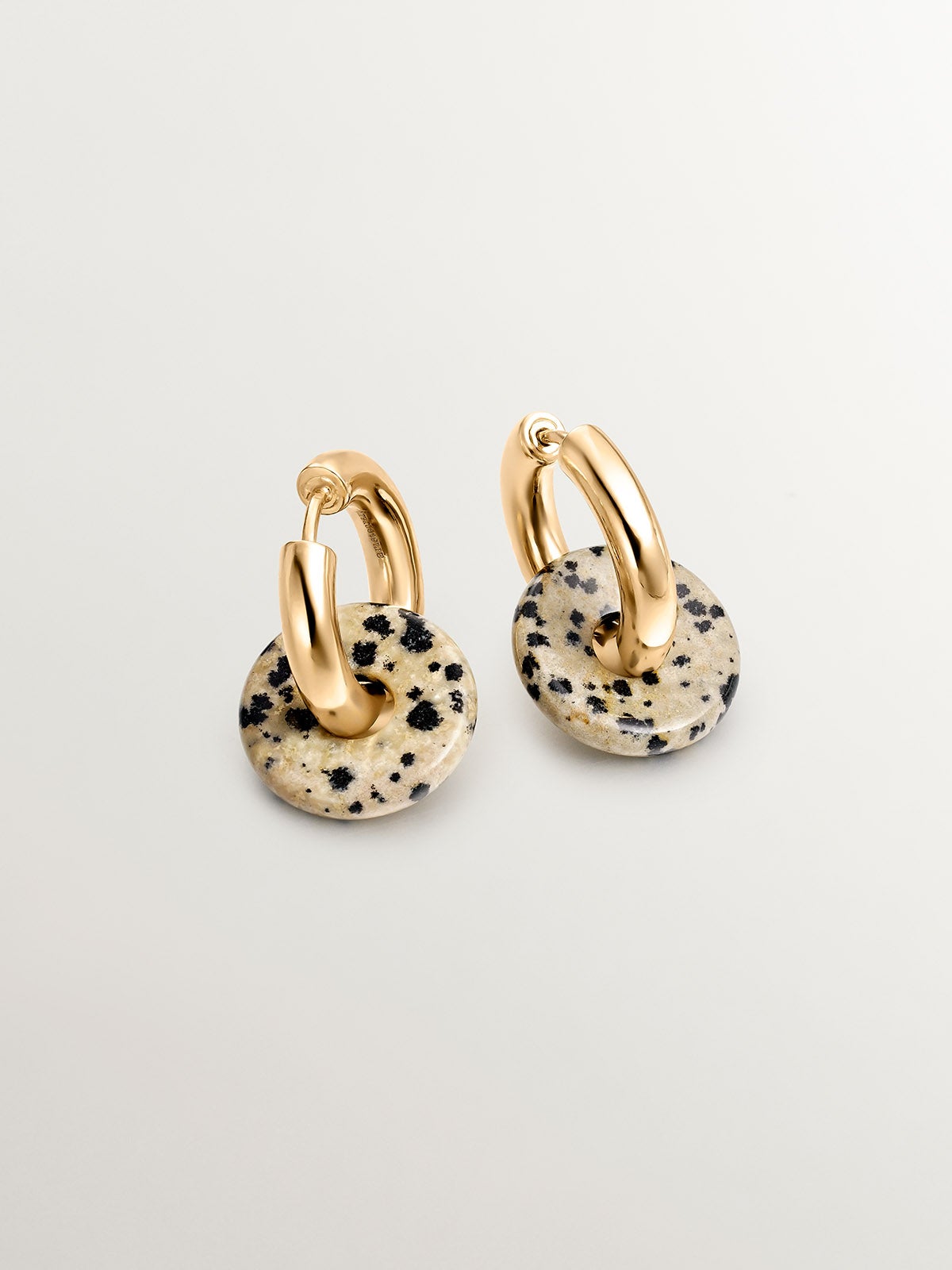 Medium hoop earrings in 925 silver plated in 18K yellow gold with Dalmatian jasper
