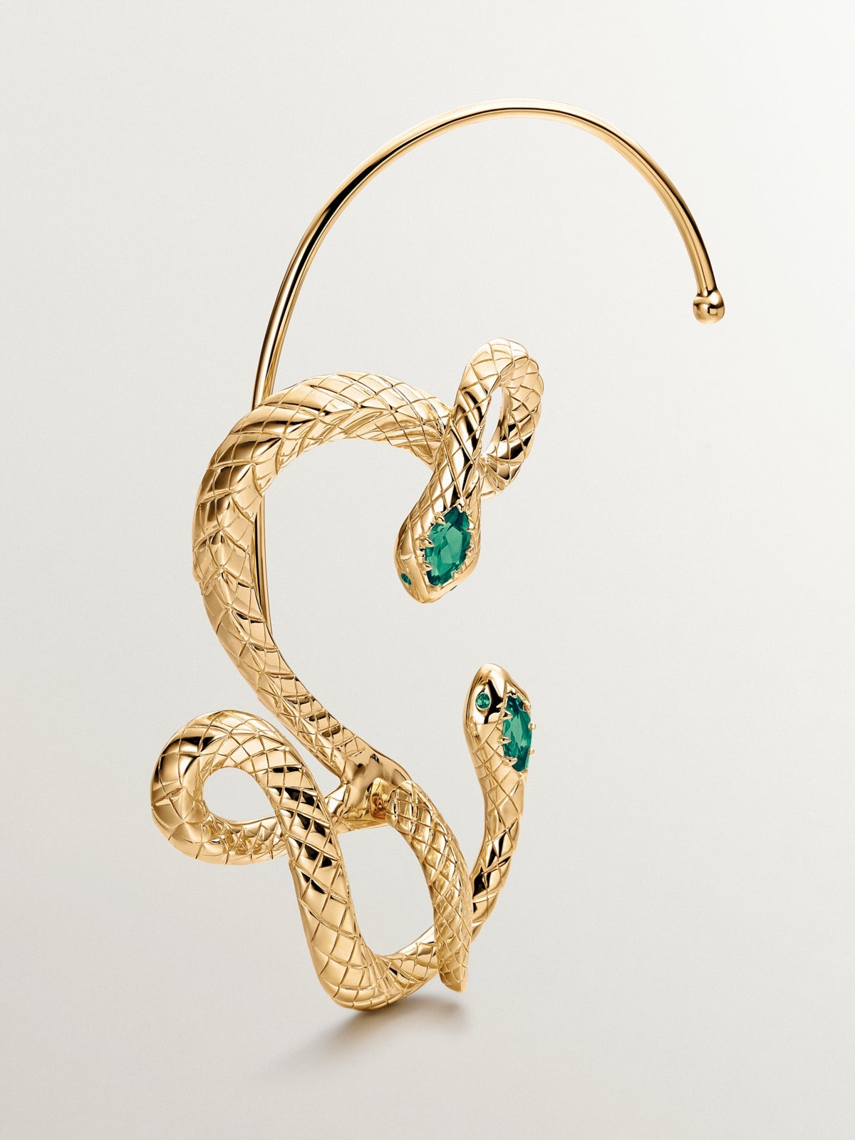 18K yellow gold plated 925 silver single earring with green onyx in the shape of a snake