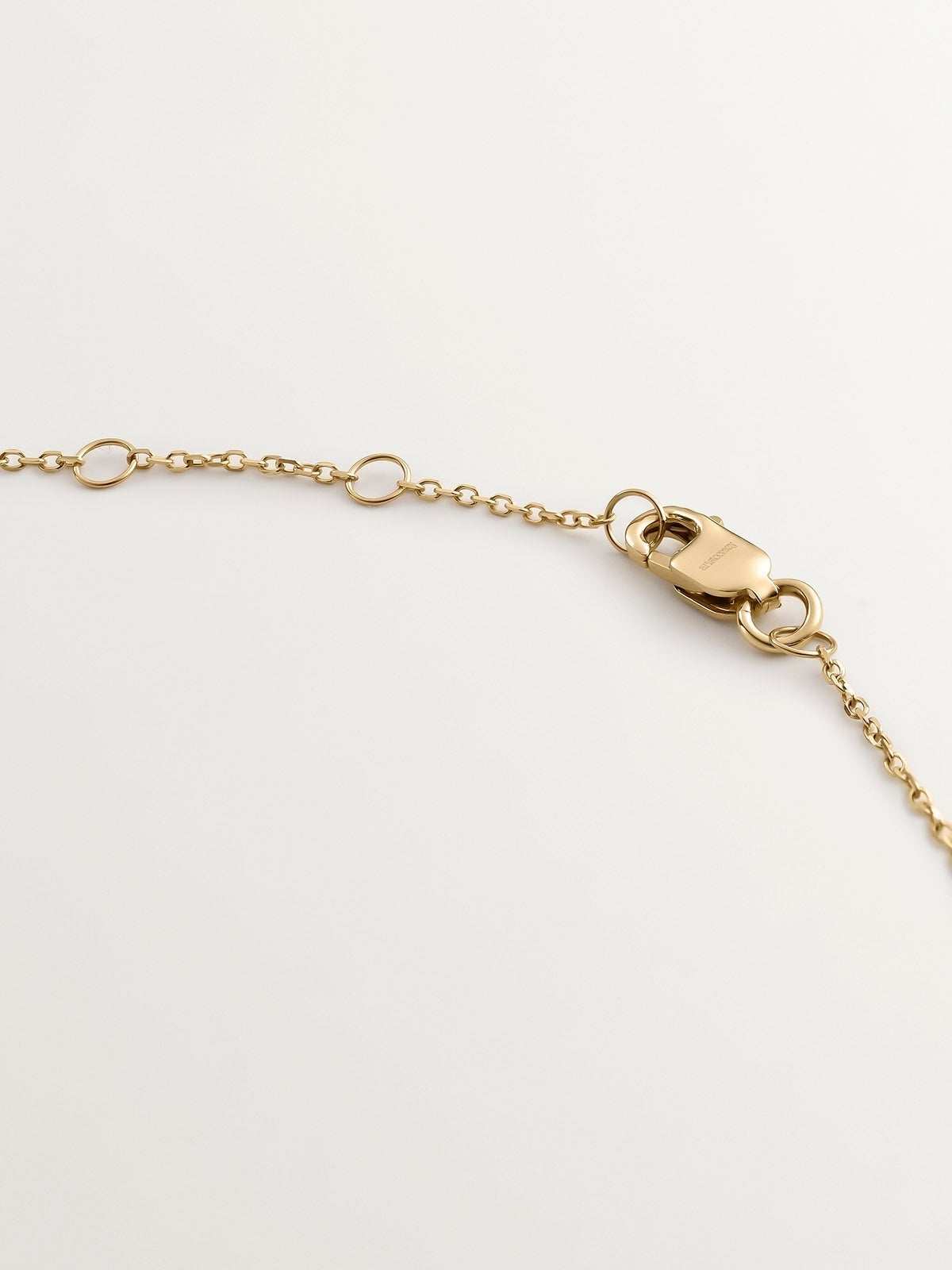9K Yellow Gold Pendant with Blue Sapphire and Diamonds