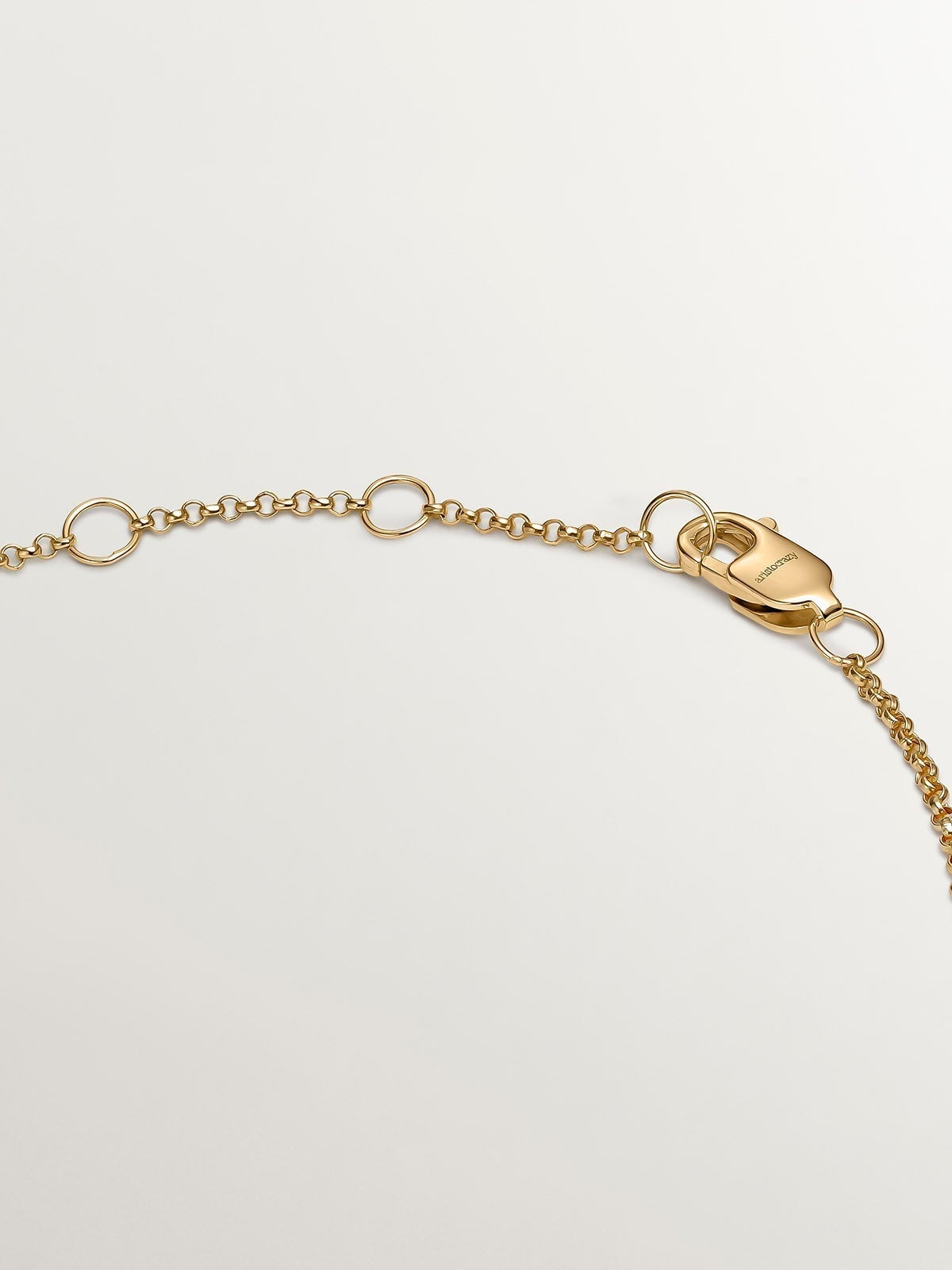9K Yellow Gold Bracelet with Cross