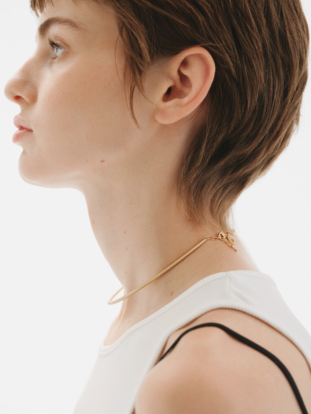 Rigid necklace made of 925 silver plated in 18K yellow gold
