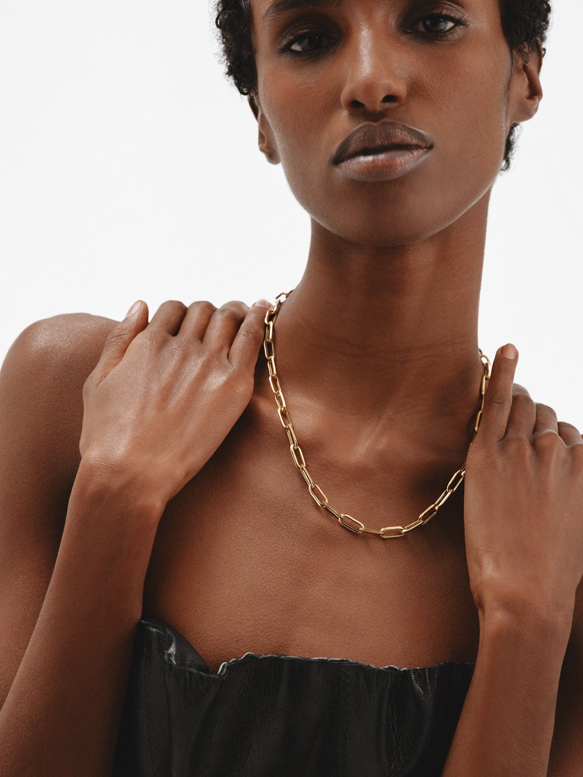 45cm rectangular link necklace made of 925 silver plated with 18K yellow gold