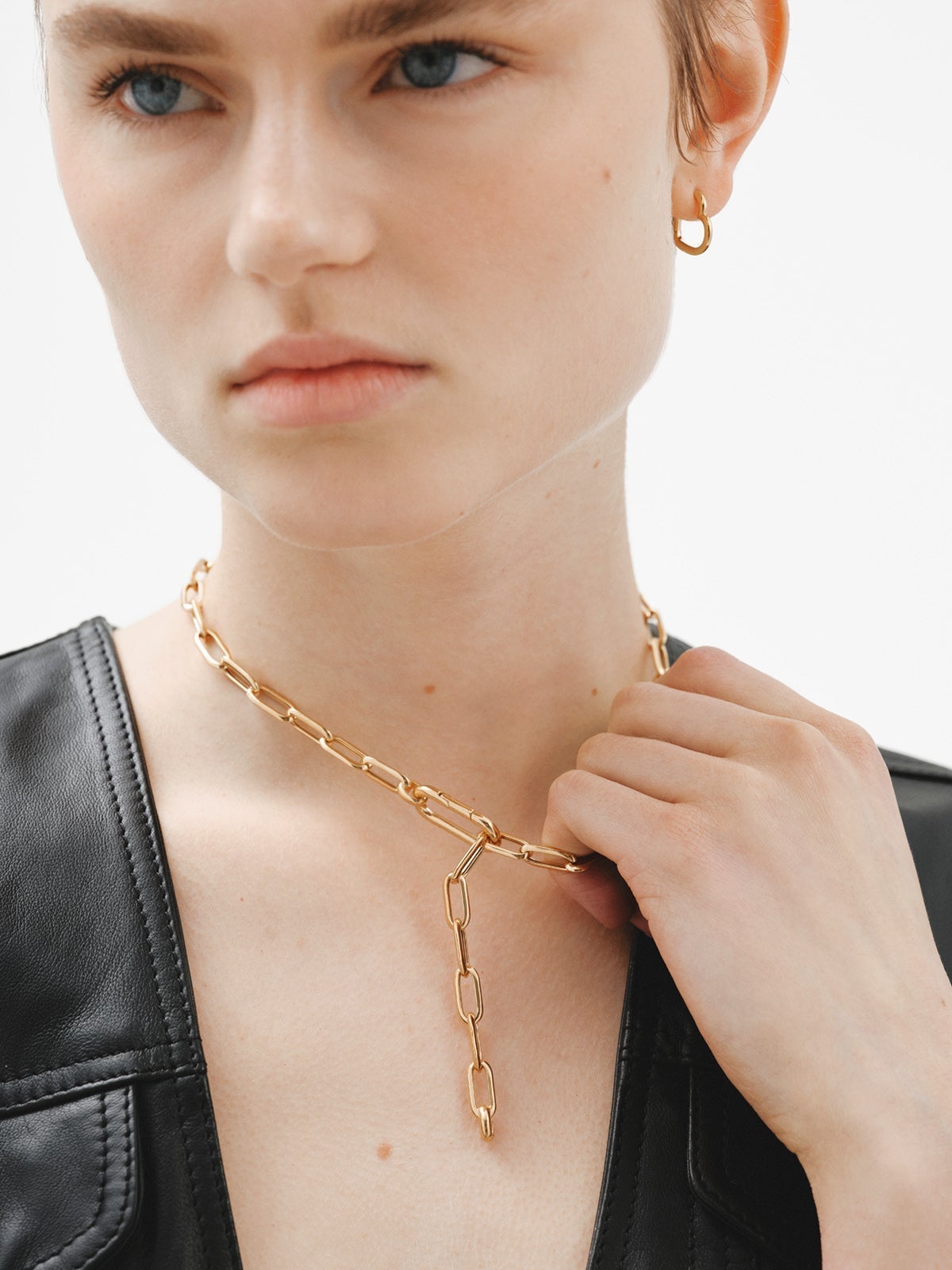 45cm rectangular link necklace made of 925 silver plated with 18K yellow gold