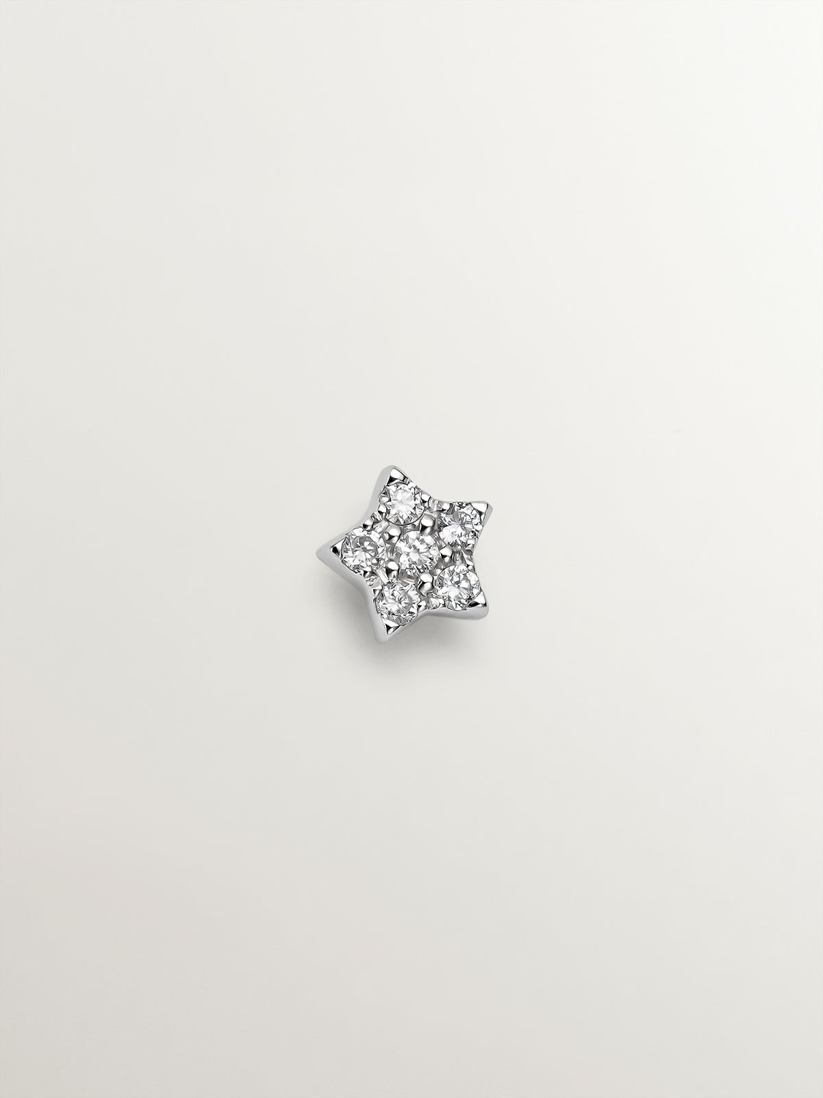 18K white gold single earring with diamonds
