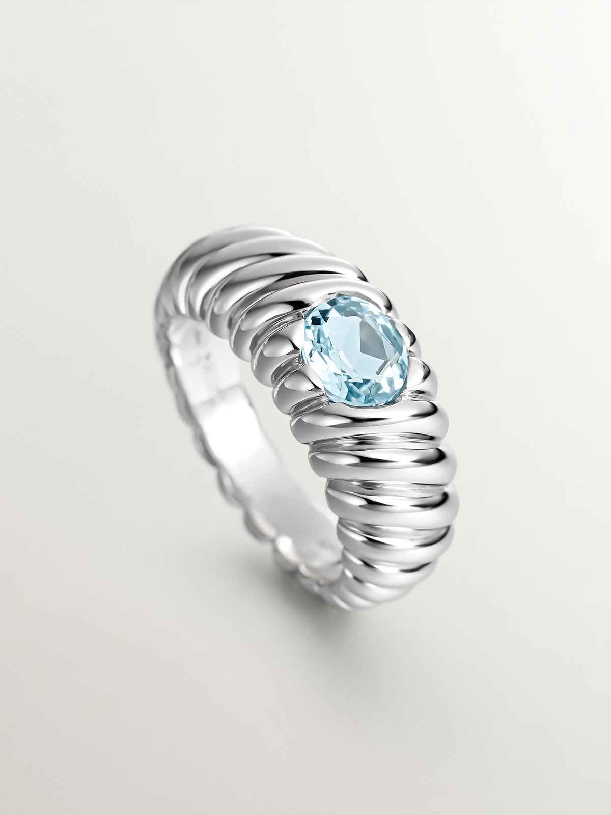 925 silver gallon ring with sky blue topaz