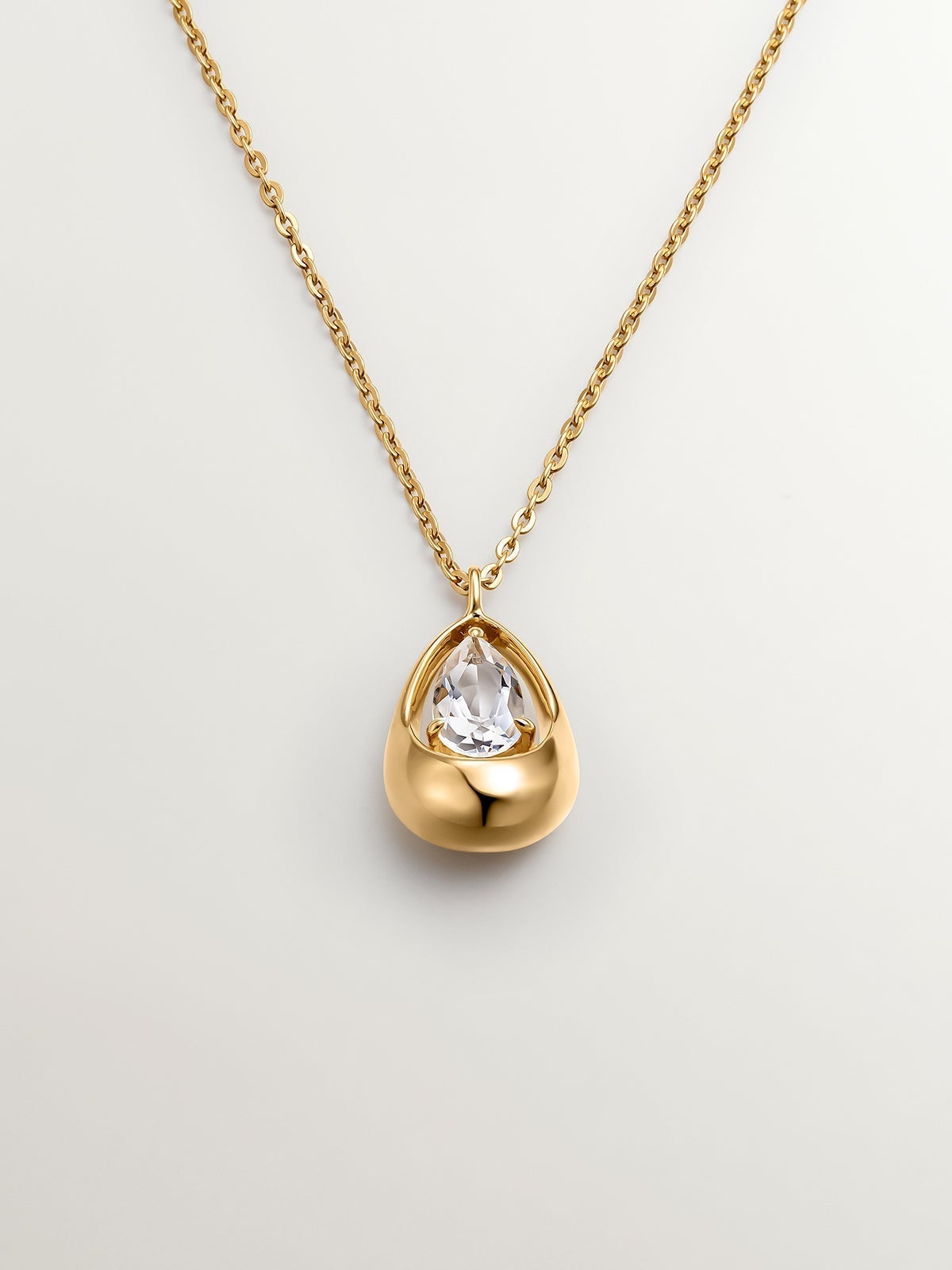 18K yellow gold plated 925 silver pendant with white quartz