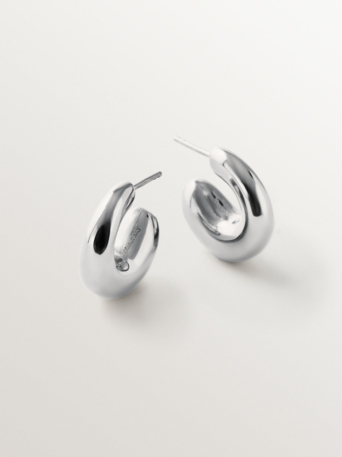 Small chunky hoop earrings made of 925 silver