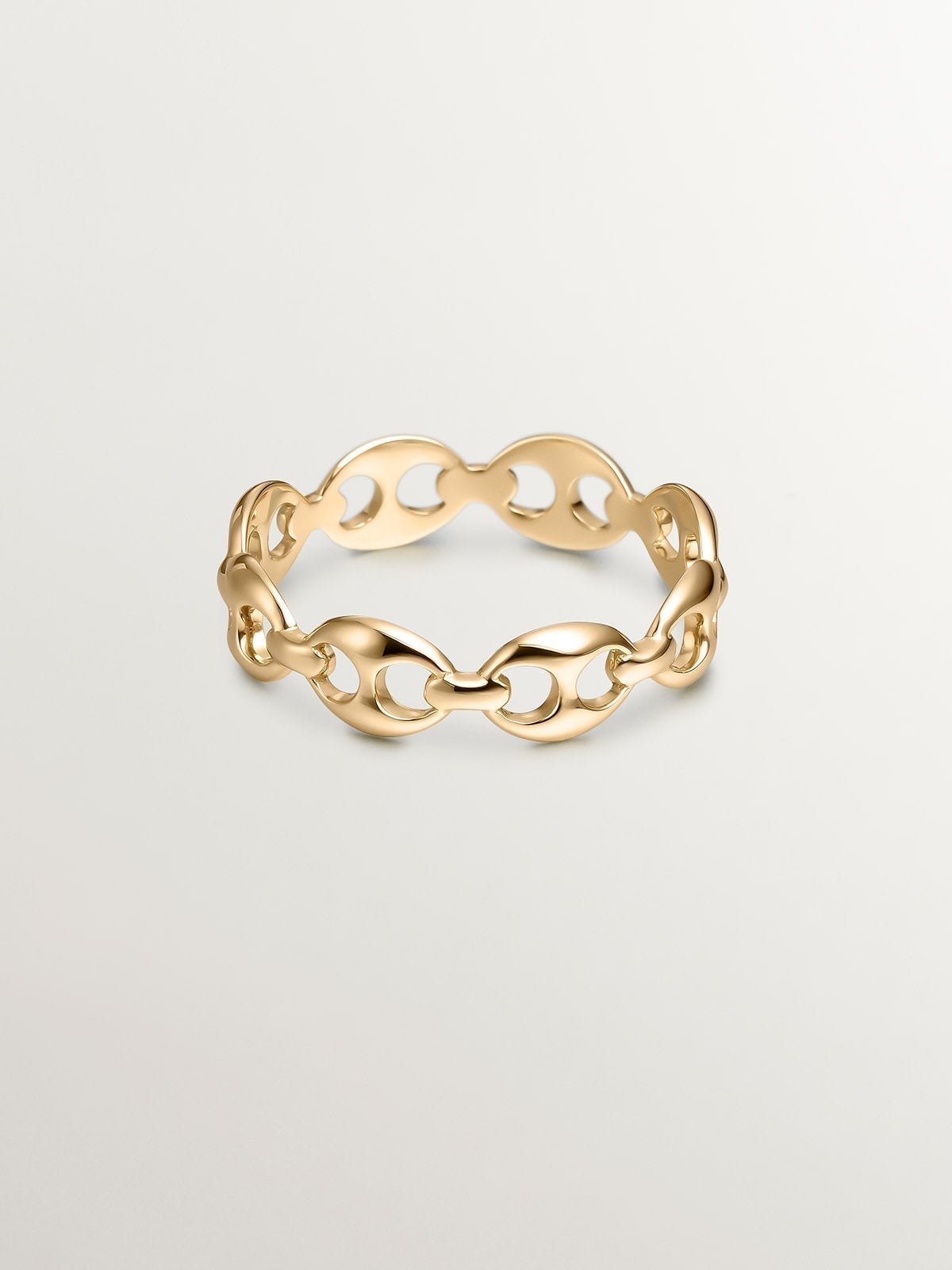 9K white gold ring with skulls