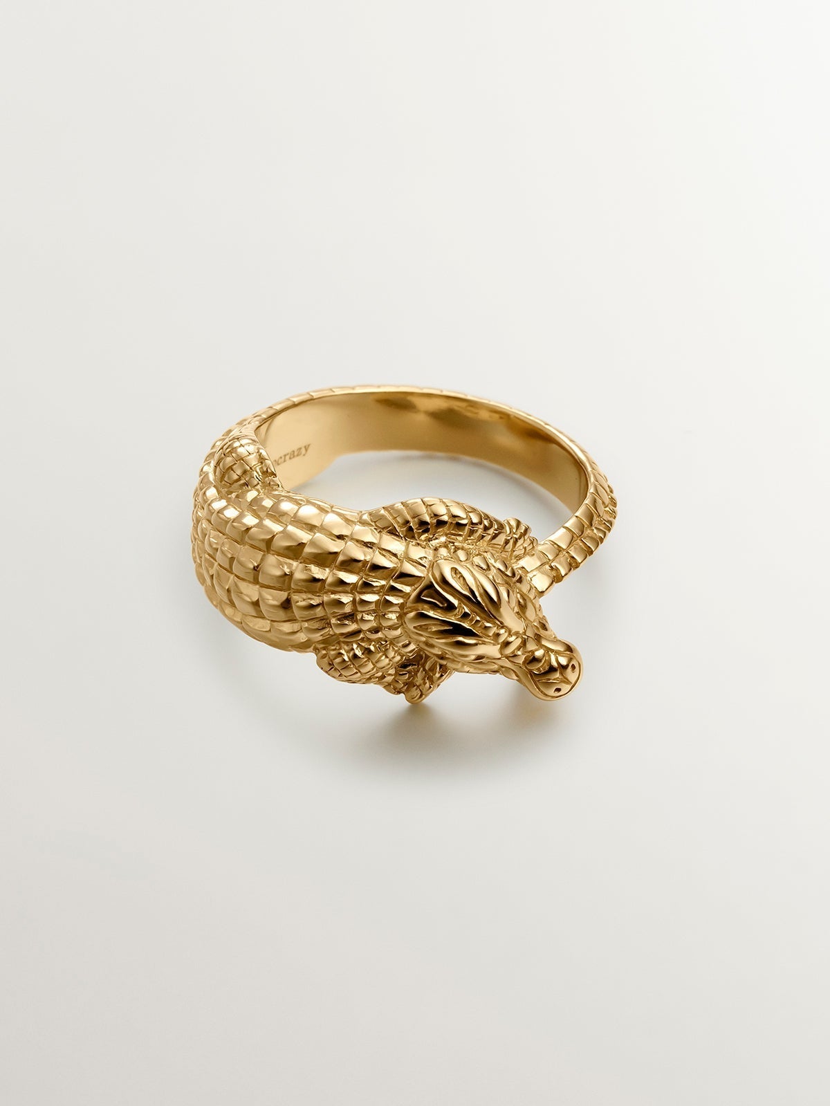 925 silver ring in 18K yellow gold with crocodile shape