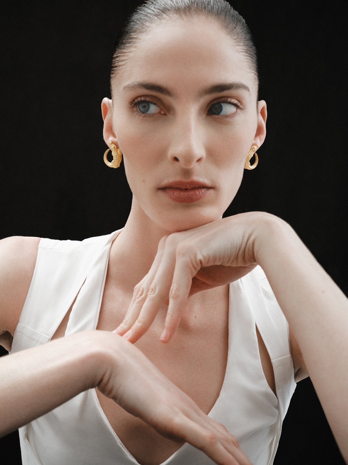 925 silver earrings in 18K yellow gold shaped like crocodile