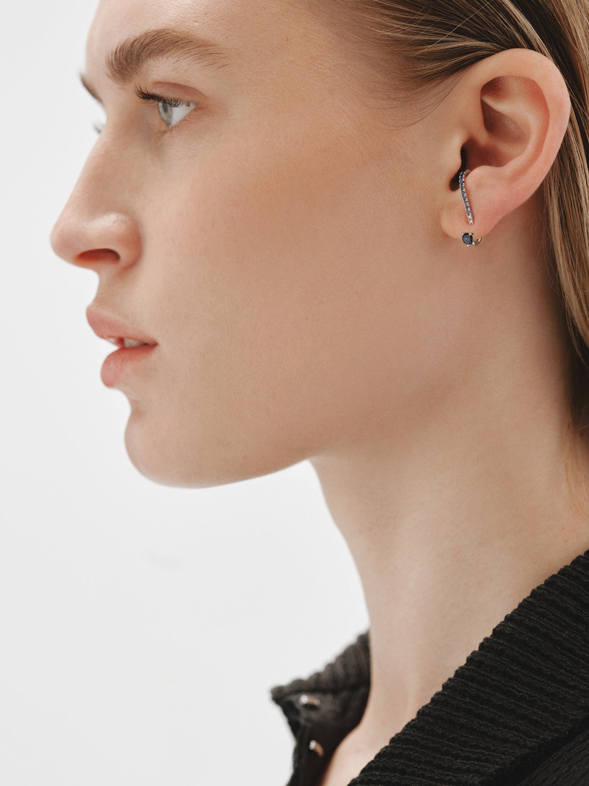 9K white gold single earring with blue sapphires and diamonds