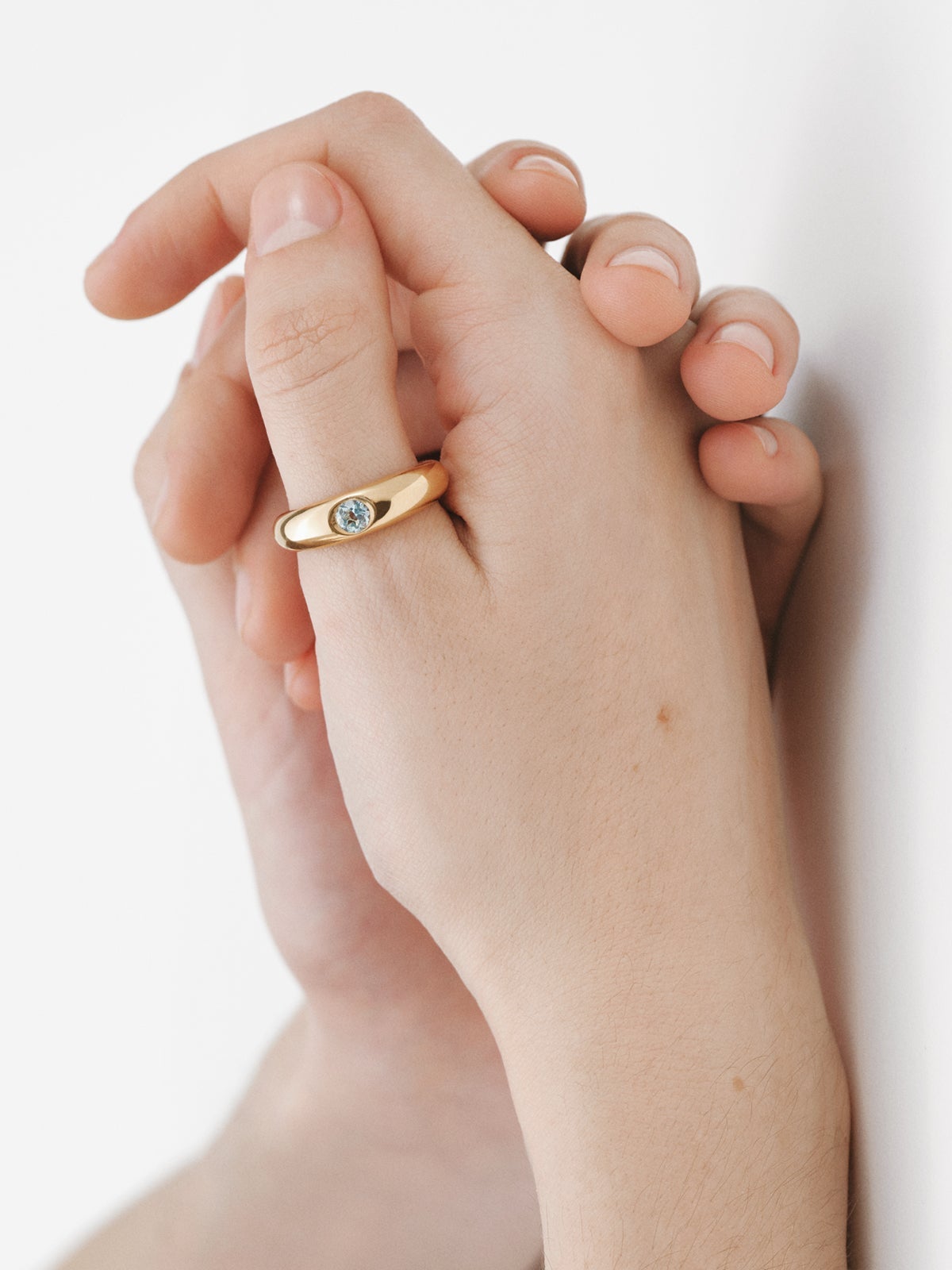 18K yellow gold plated 925 silver ring with sky blue topaz