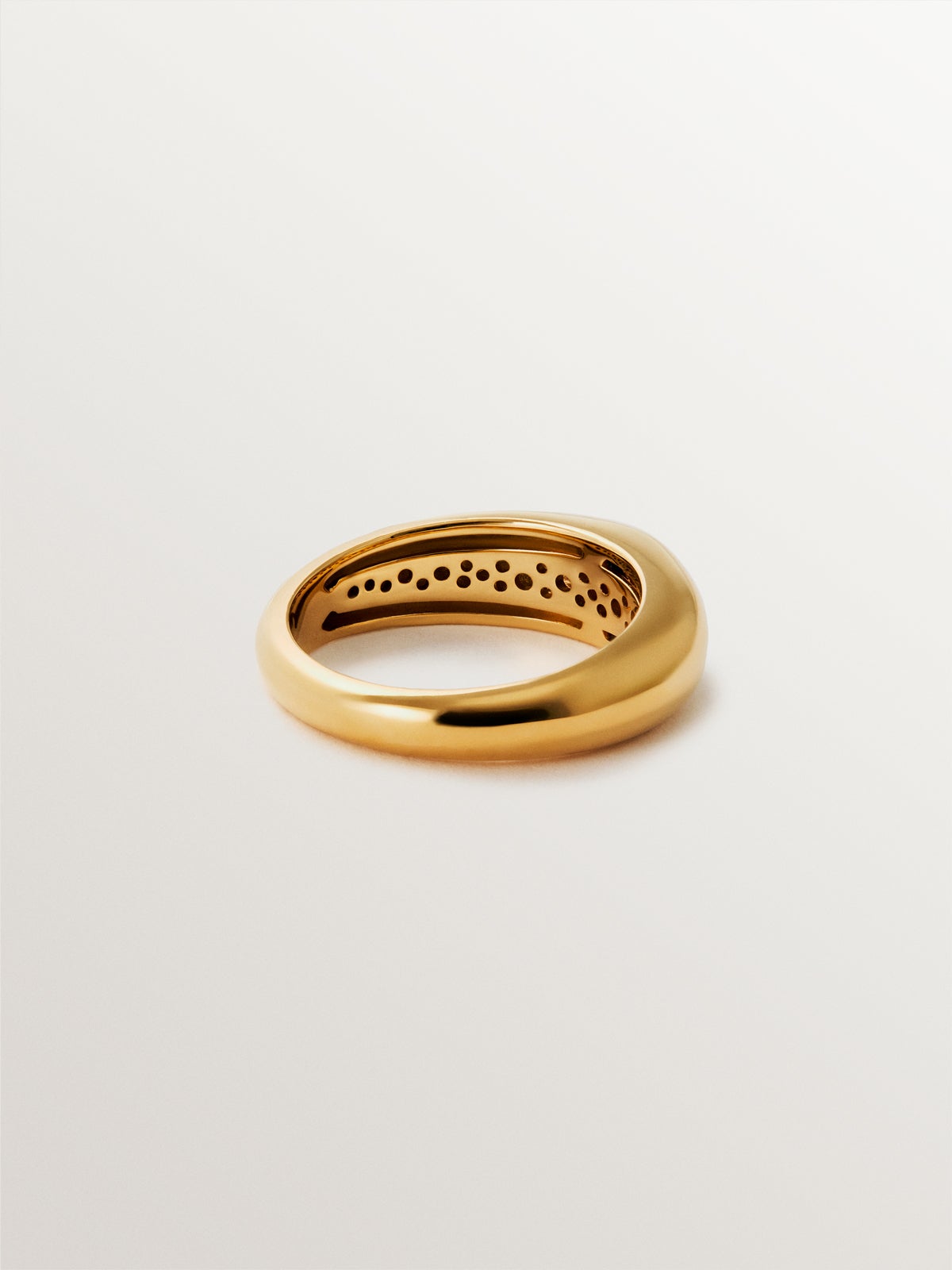 18K yellow gold plated 925 silver ring with white topaz