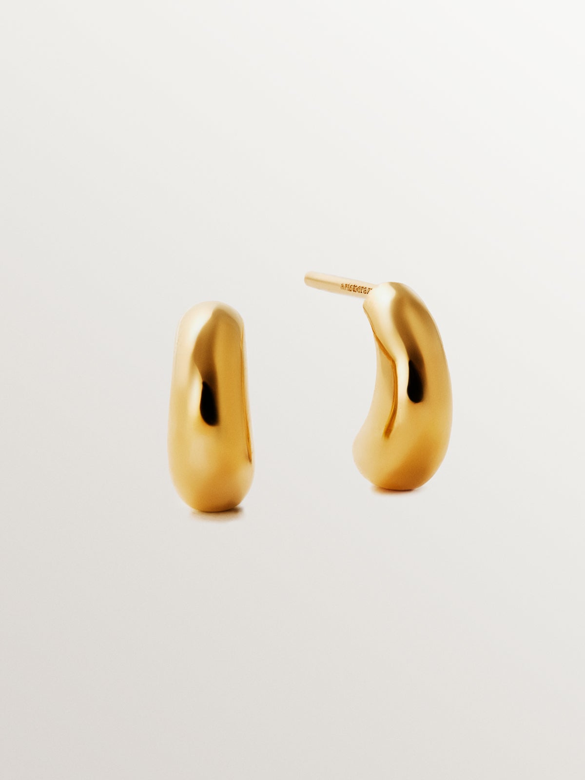 18K yellow gold plated 925 silver hoop earrings