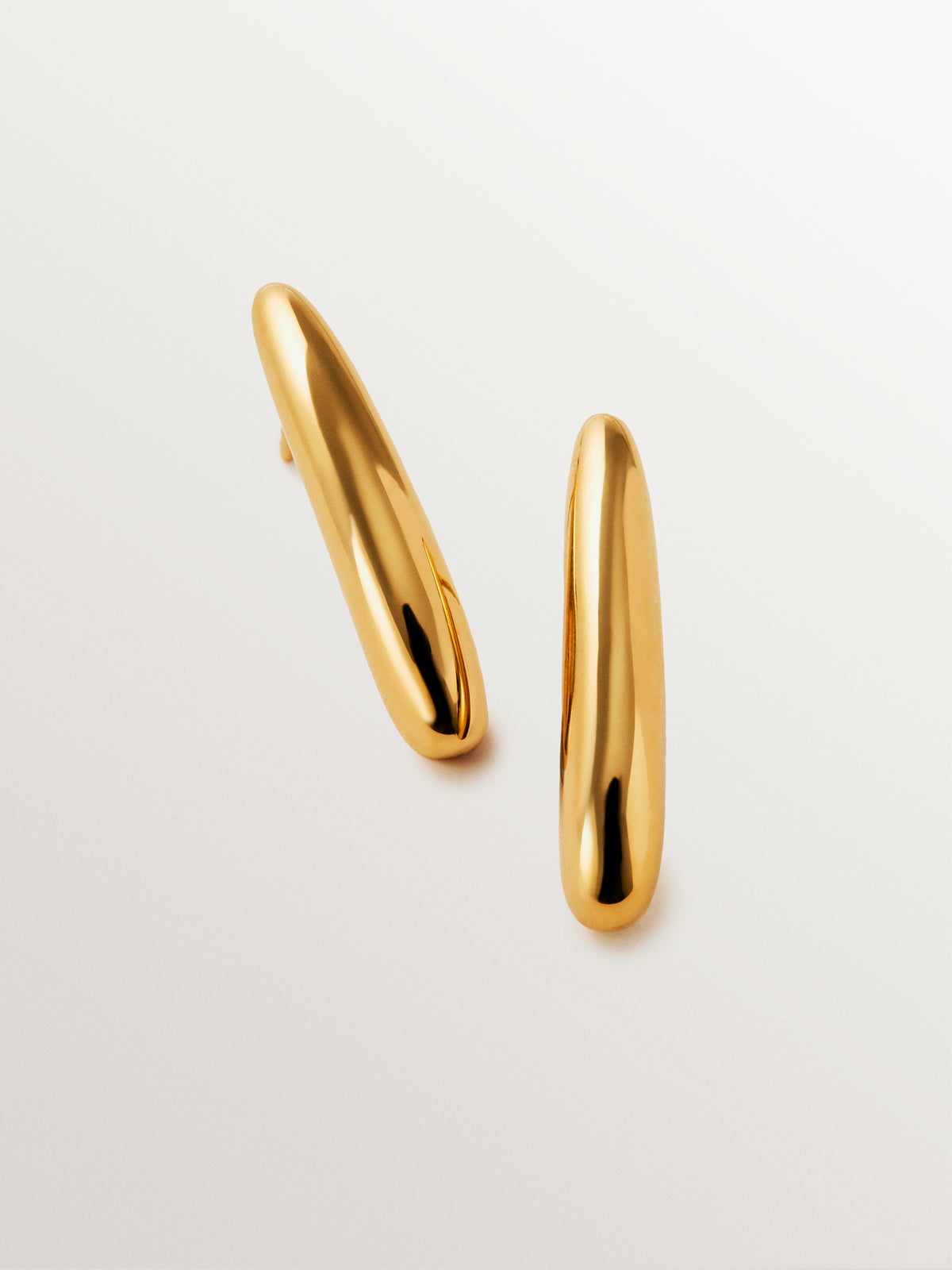 Long 925 silver earrings plated in 18K yellow gold