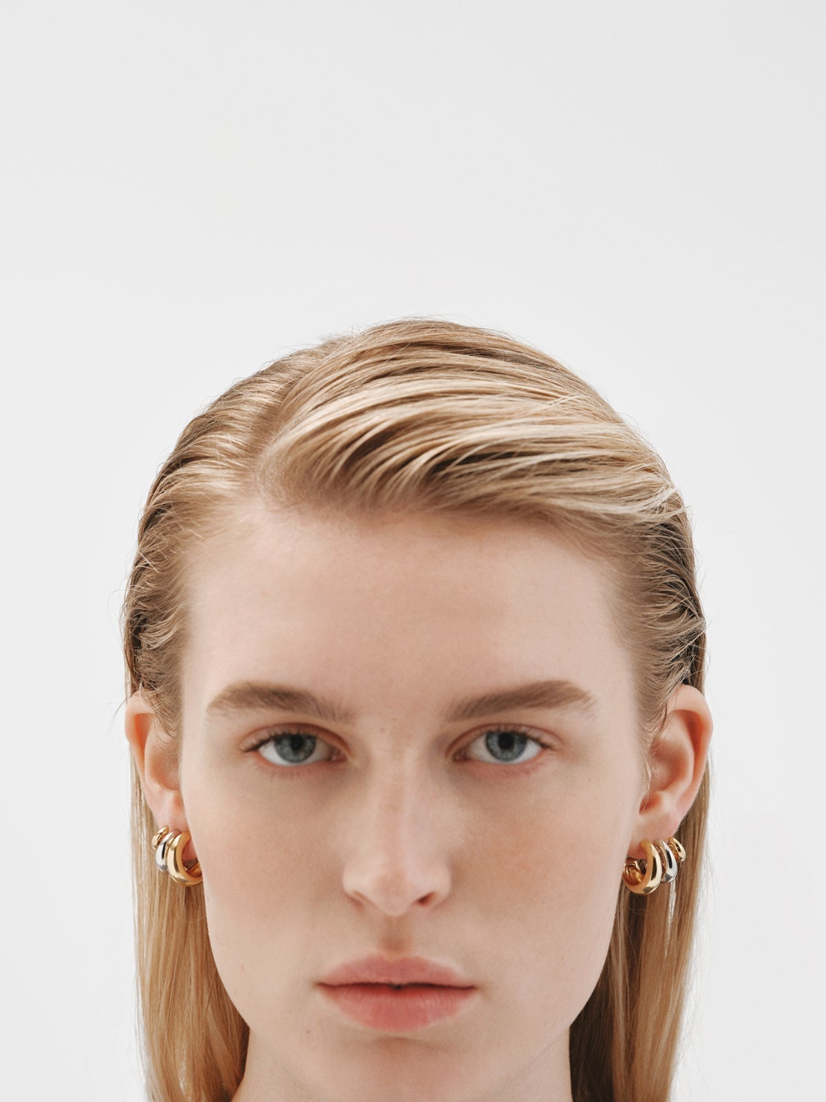 Climbing earrings in rhodium-plated 925 silver and 18K yellow gold