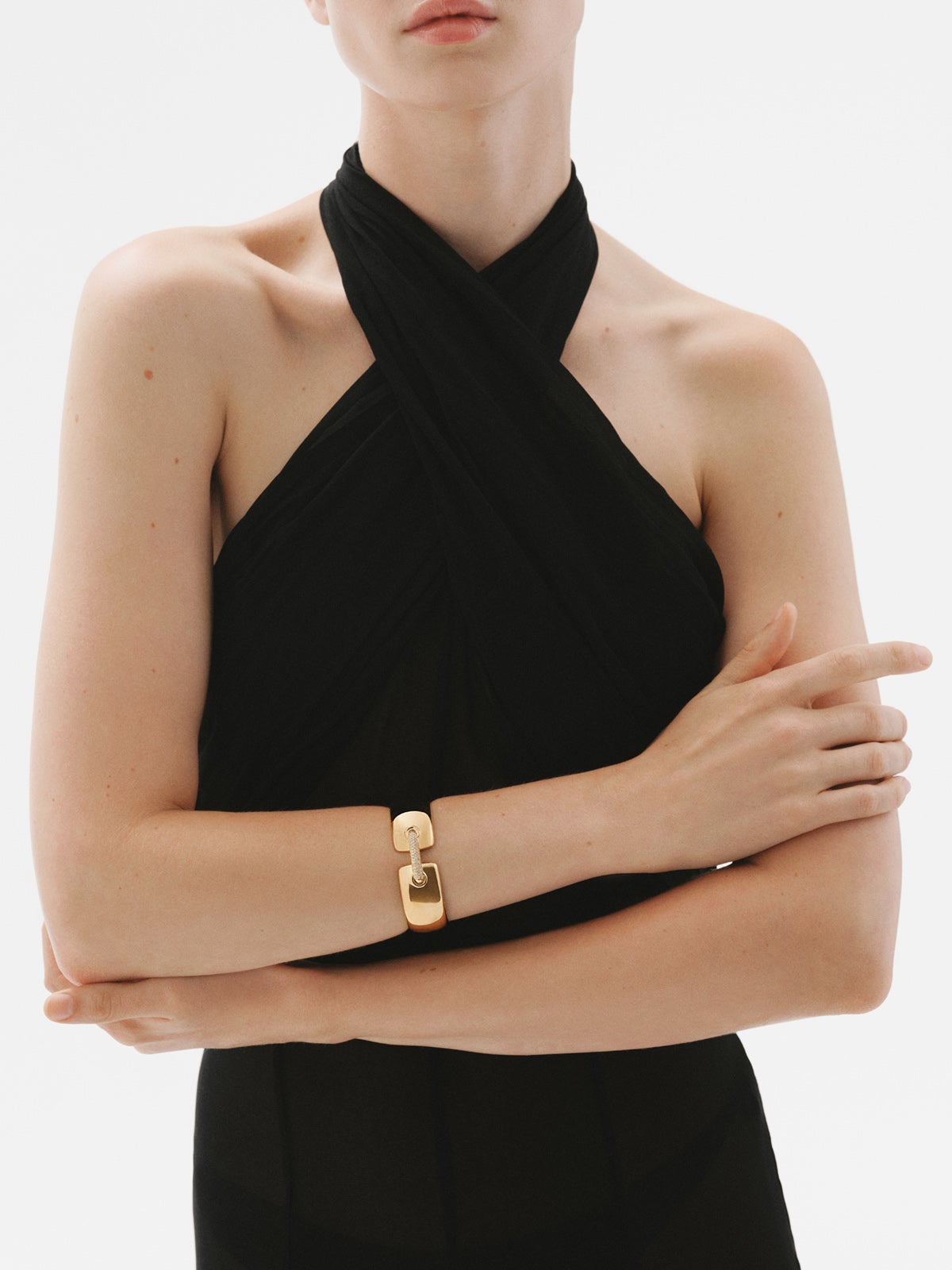Rigid bracelet in 925 silver plated in 18K yellow gold with topaz pavé
