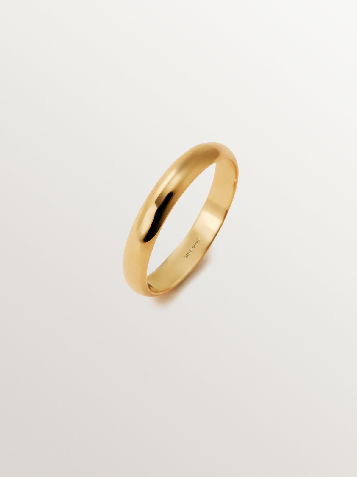 3.15mm half-round yellow gold wedding band