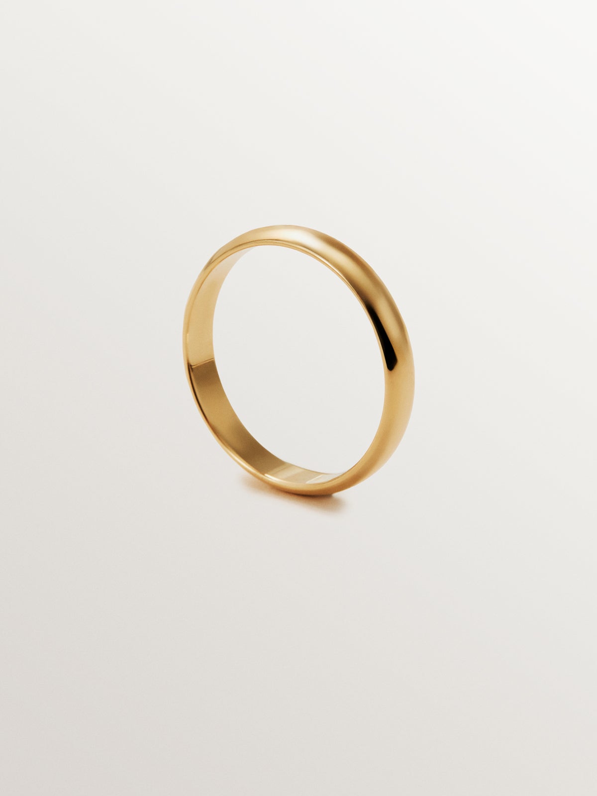 3.15mm half-round yellow gold wedding band