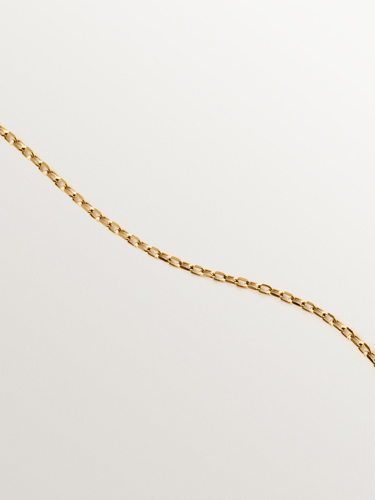 65 cm rolo chain made of 925 silver plated in 18K gold