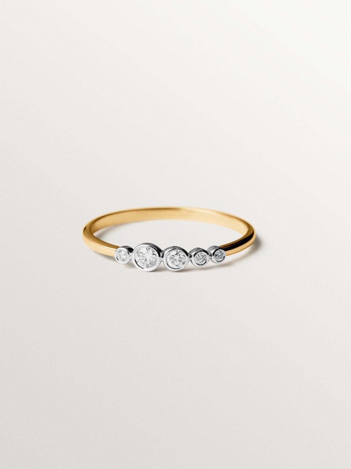 9K white and yellow gold ring with diamonds