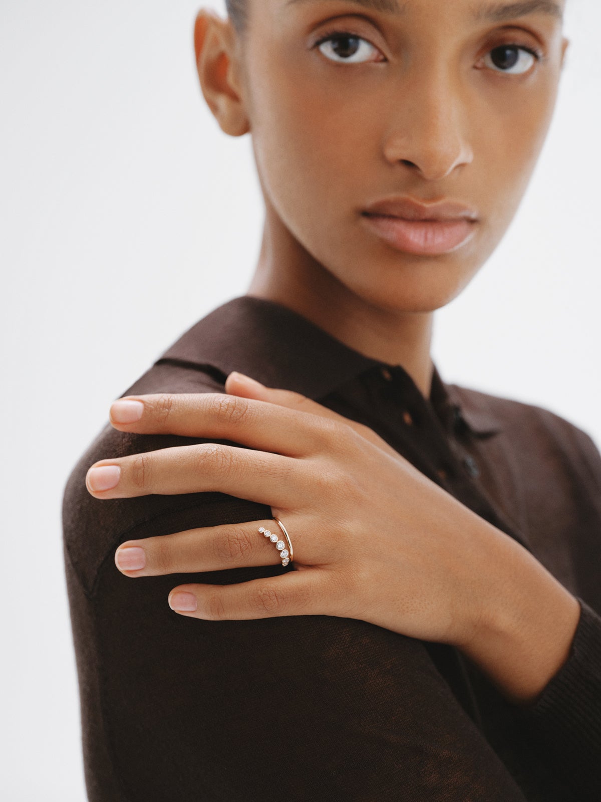9K Yellow Gold Double Ring with Diamonds