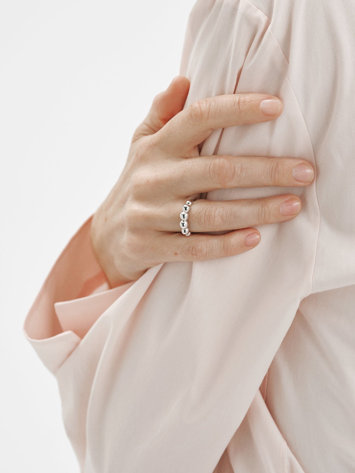 925 silver ring with sphere motif