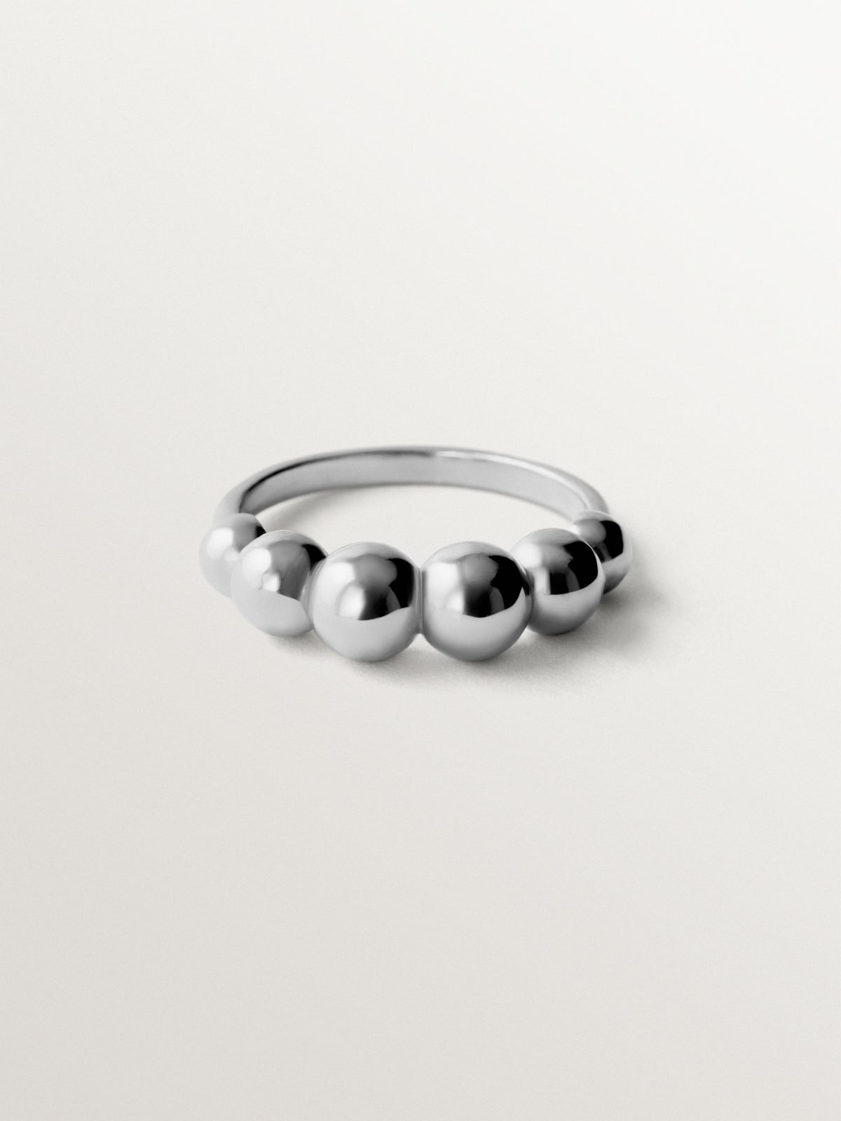 925 silver ring with sphere motif