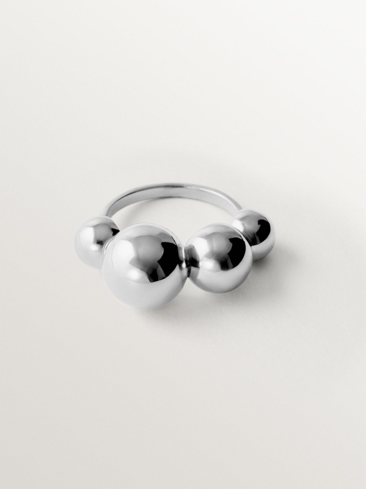925 silver ring with spheres